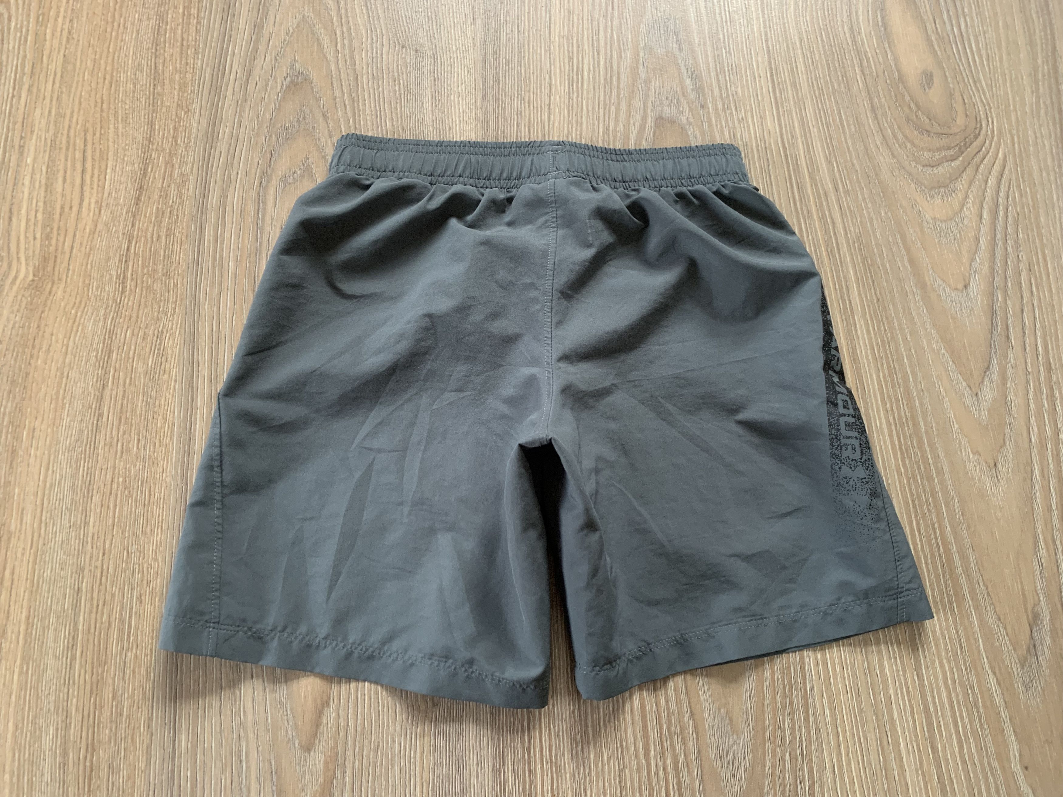 Under Armour Youth Under Armour Training Shorts Size US 26 / EU 42 - 3 Thumbnail