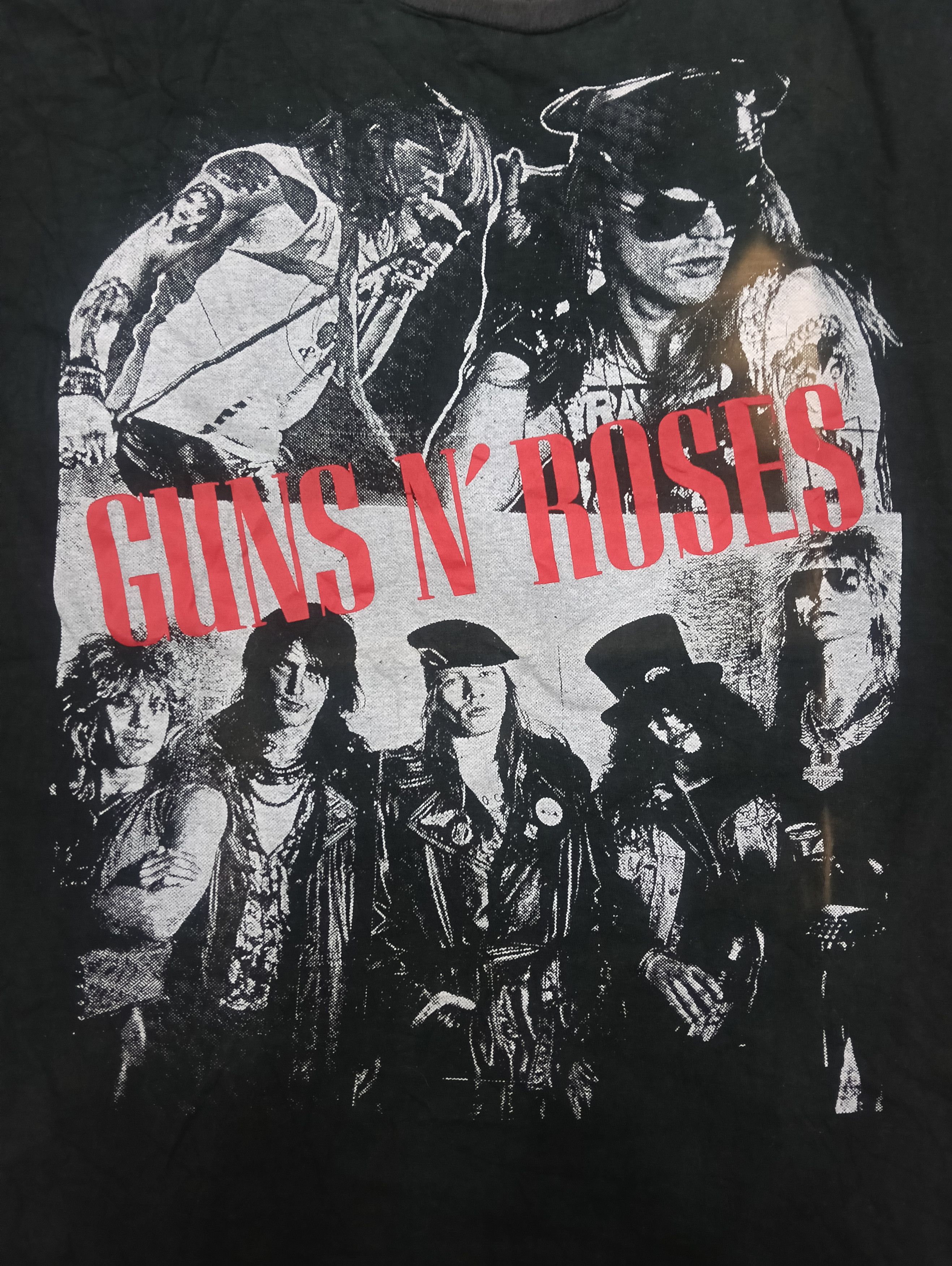 Band Tees Vintage Guns N Roses Great Picture Size US M / EU 48-50 / 2 - 1 Thumbnail