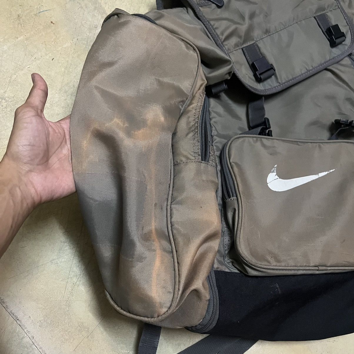 Nike Vintage Nike Backpack Size ONE SIZE - 14 Thumbnail