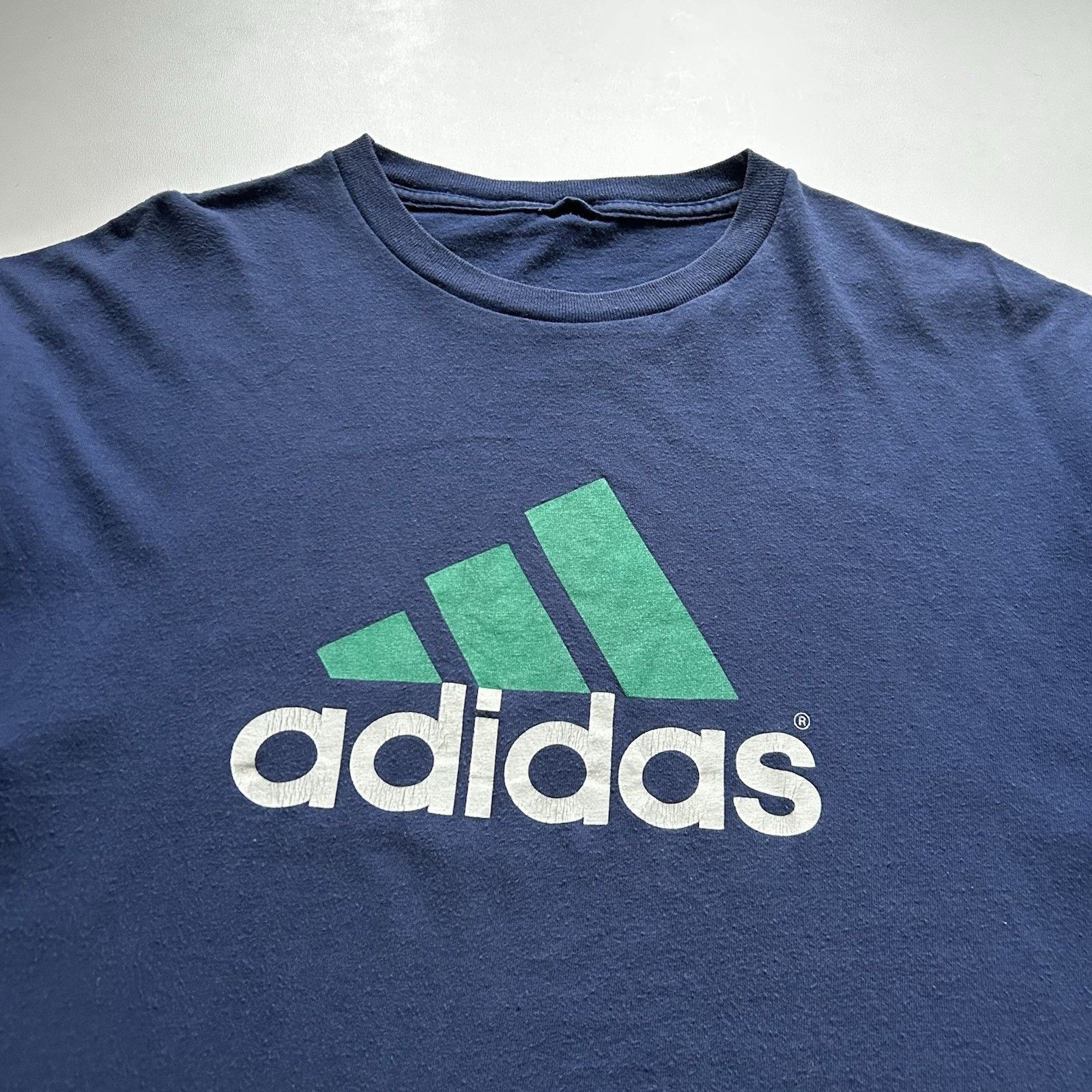 Adidas Vintage 90s Adidas T-Shirt Large 90s Y2K Logo Navy Blue Rare Size US L / EU 52-54 / 3 - 2 Thumbnail