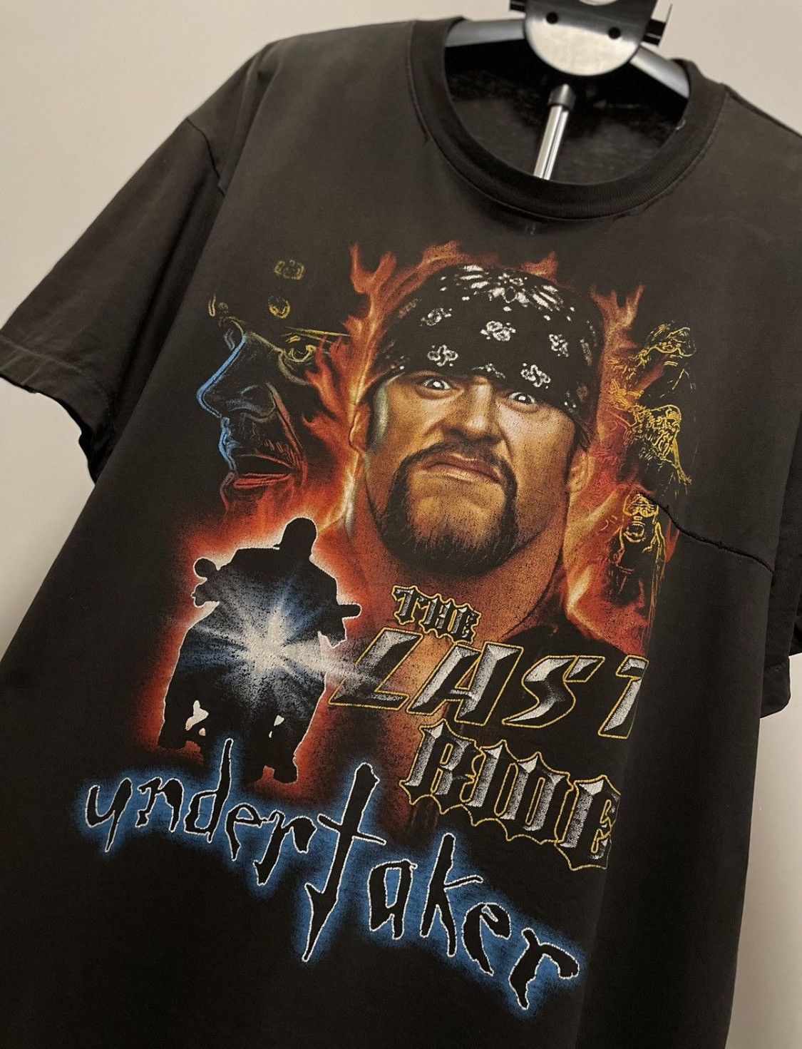 Vintage × WCW/nWo × WWE VNTG 90s UNDERTAKER FADED SHIRT X LARGE Size US XL / EU 56 / 4 - 2 Thumbnail