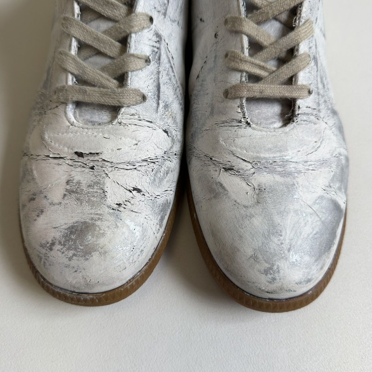 Maison Margiela White/Silver Painted OG GAT Sneakers Size US 13 / EU 46 - 17 Thumbnail