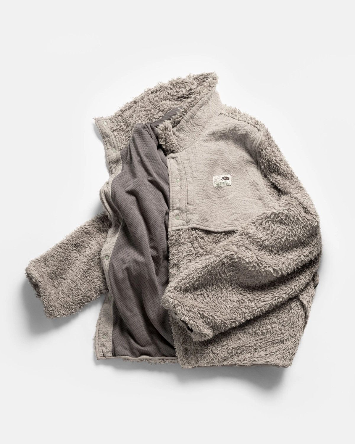 18 East Loop Road Fleece in Almond Size US XL / EU 56 / 4 - 2 Thumbnail