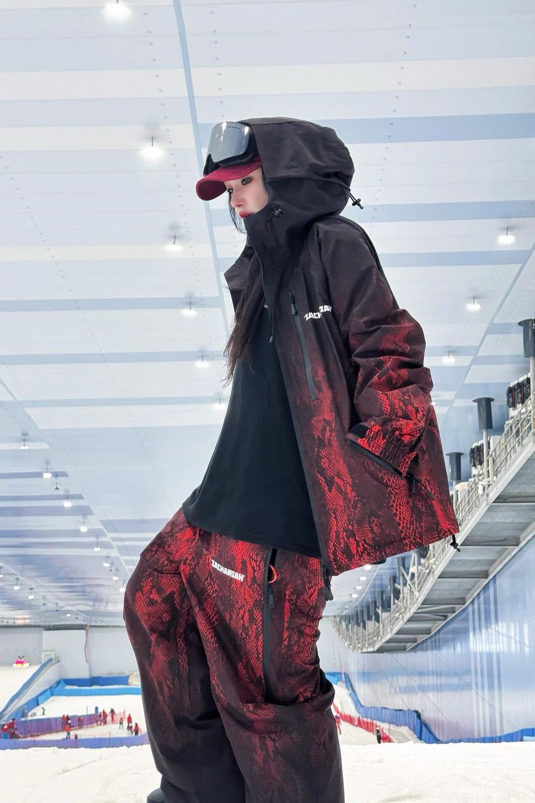Other Red Scale Snake Pattern Outdoor Windproof Ski Suit Size US 32 / EU 48 - 19 Thumbnail