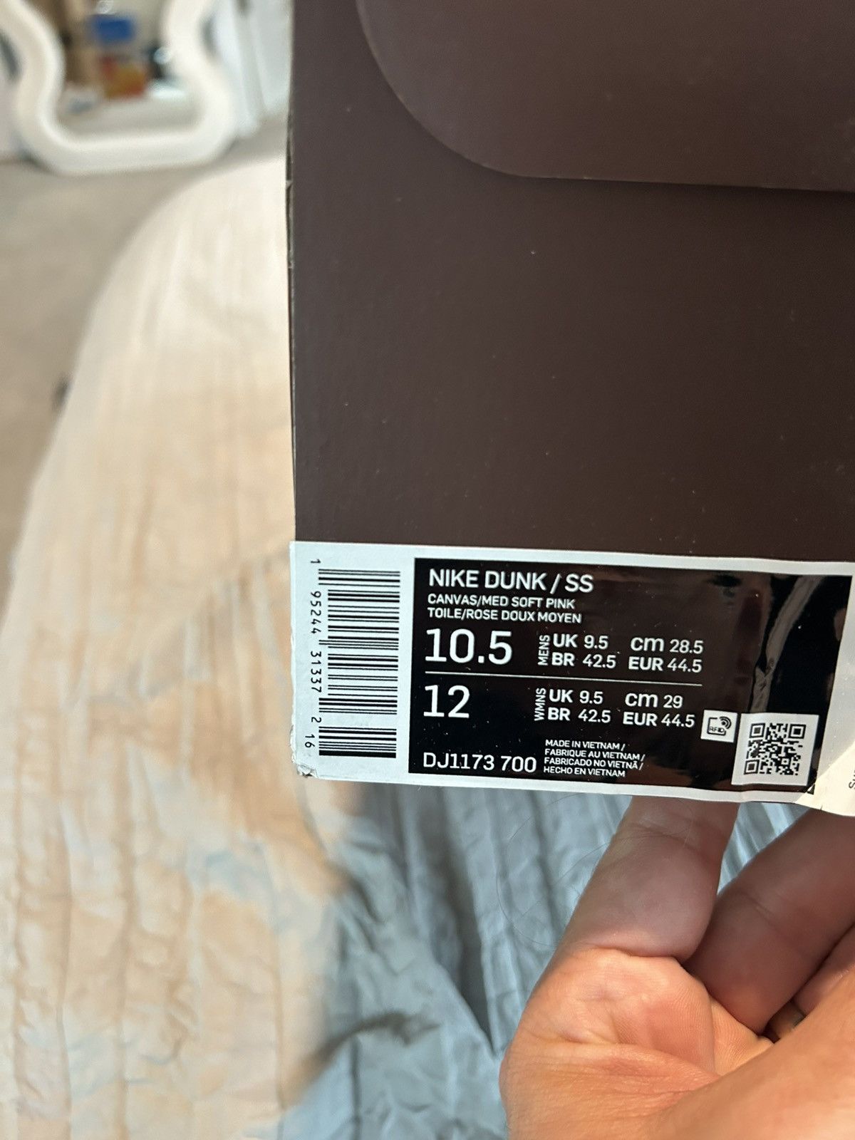 Jordan Brand × Nike × Social Status Nike dunk x Social Status Chocolate Milk Size US 10.5 / EU 43-44 - 12 Thumbnail
