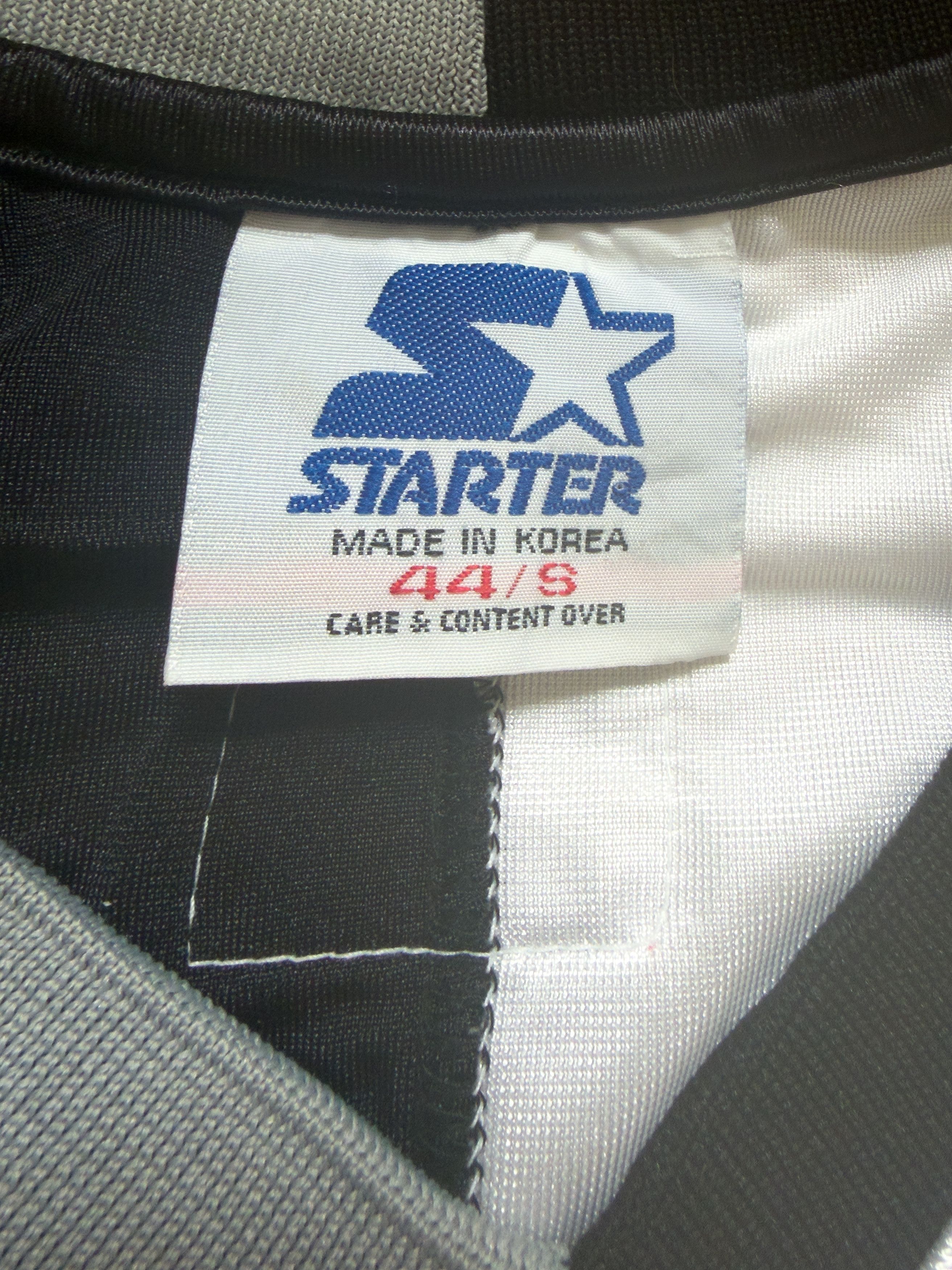 Starter Vintage Starter San Antonio Spurs Split Jersey (Black/White) Size US S / EU 44-46 / 1 - 4 Thumbnail