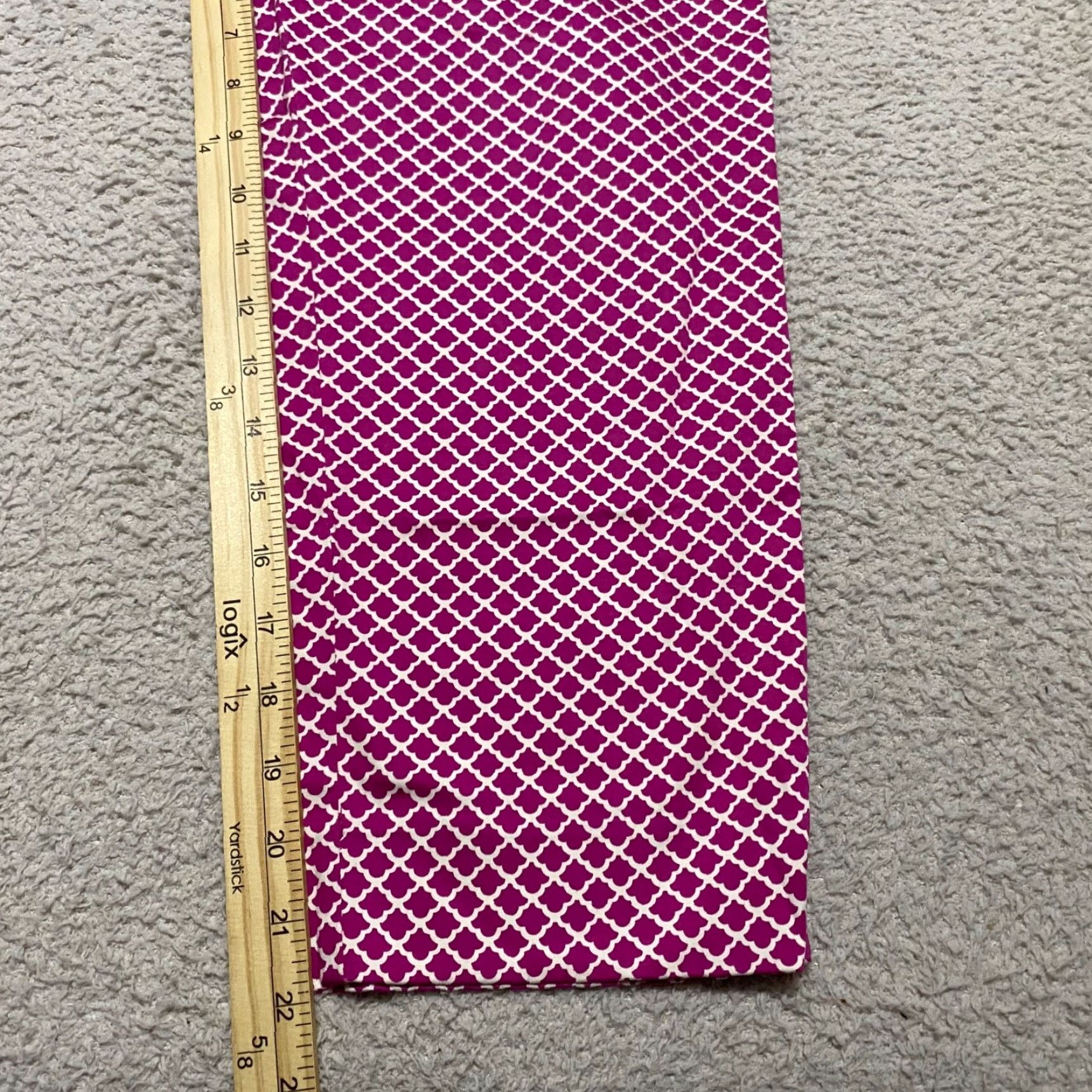 Talbots Talbots Pant Cropped Pink Geometric Heritage Mid Rise Petites Womens 10P (30 in Waist) 22 in Inseam Cotton Spandex Button Zip Flat Front Cropped Crop Size 30" / US 8 / IT 44 - 3 Thumbnail
