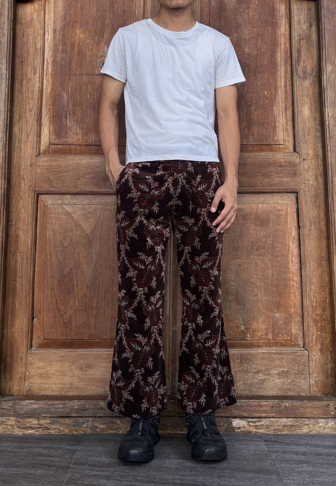 Comme des Garcons FREE TAX! 2001 Floral Velvet Patterned Flared Trousers Size US 29 - 1 Thumbnail