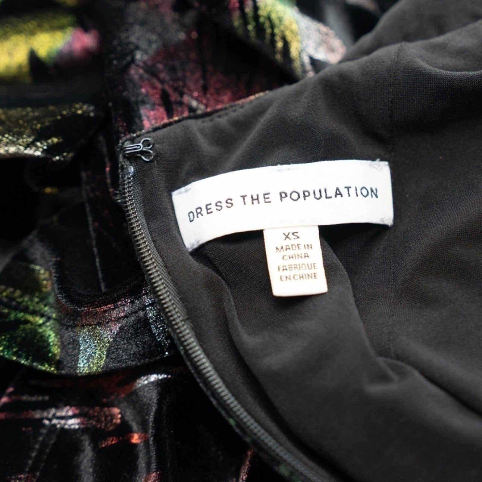 Dress the Population Dress The Population. Abstract Leaf Print Velvet gown. Size XS / US 0-2 / IT 36-38 - 2 Thumbnail