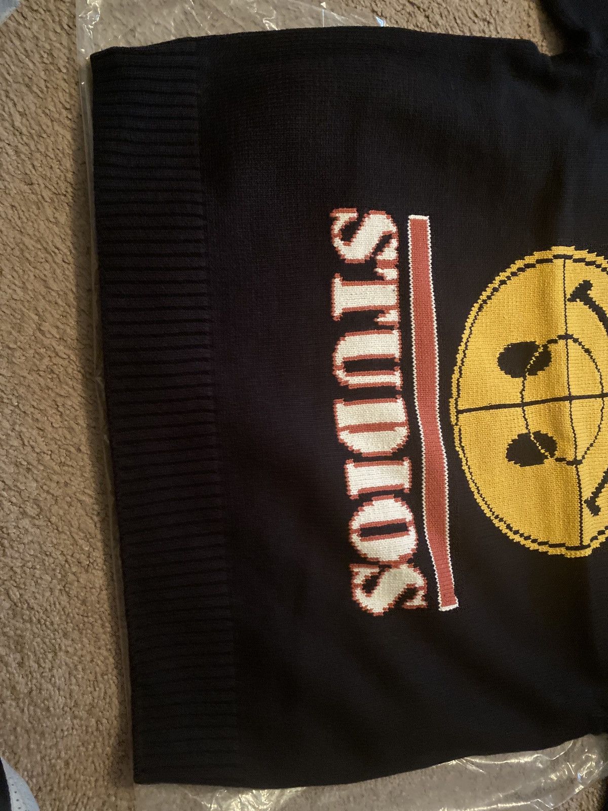 Market Market studios sweater Size US M / EU 48-50 / 2 - 5 Thumbnail