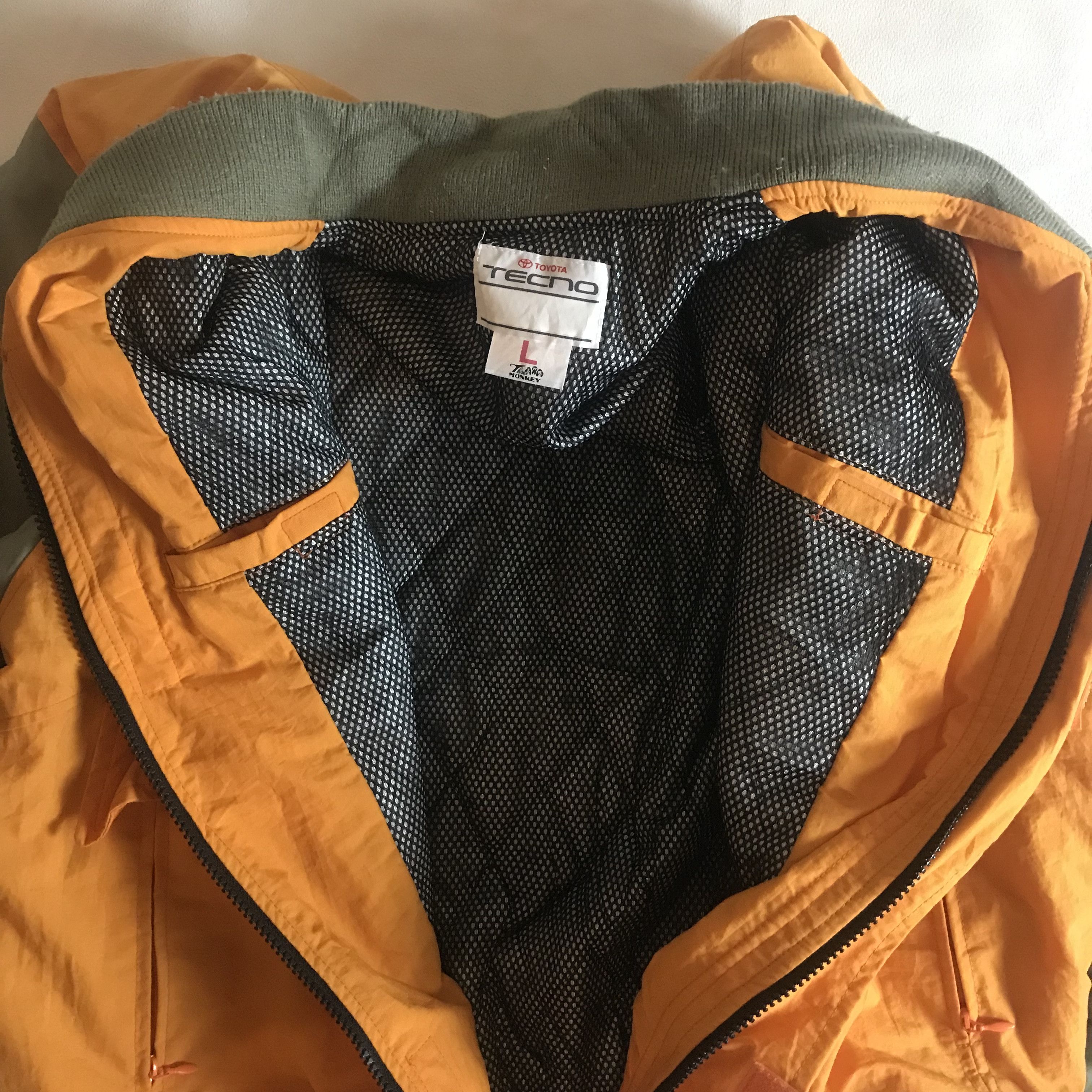 Vintage Vintage corolla techno racing jaket bomber Size US L / EU 52-54 / 3 - 3 Thumbnail