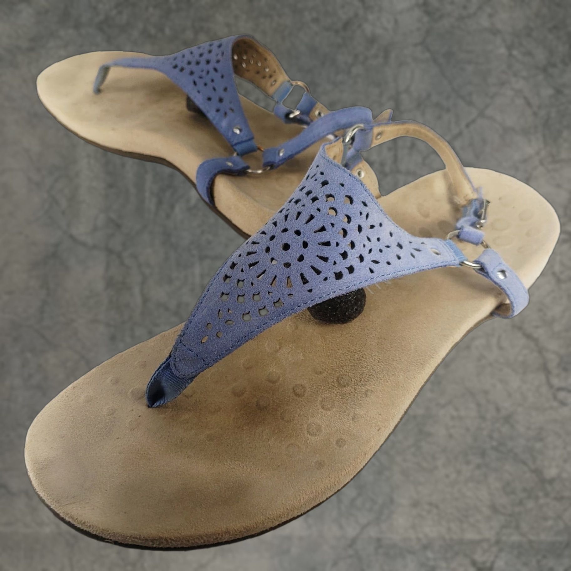 Vionic Vionic Kiera T Strap Womens 9.5 Periwinkle Blue Perforated Faux Leather Sandals Size US 10 / IT 40 - 1 Thumbnail