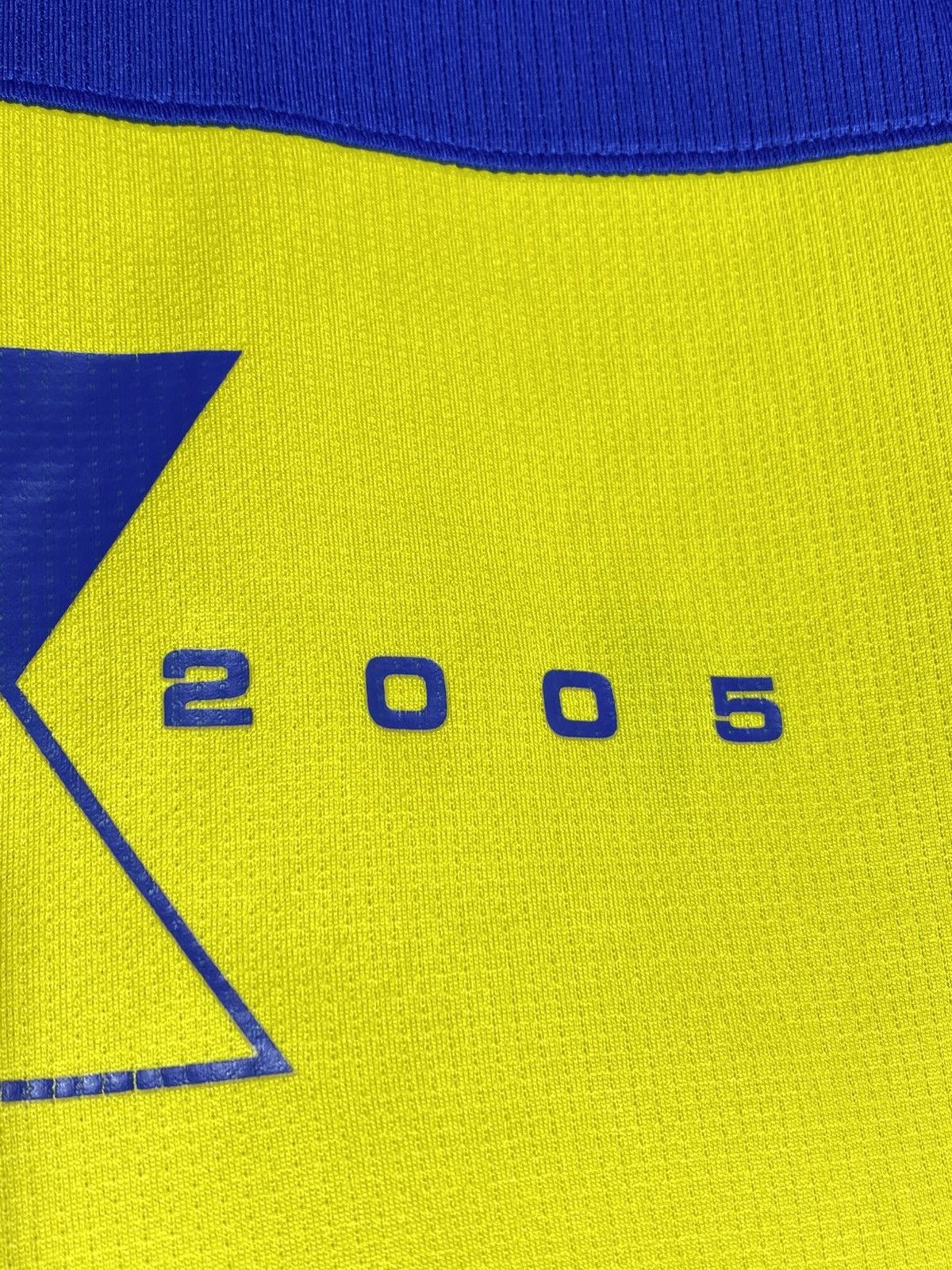 Nike Nike Boca Juniors 2005/06 Home Football Shirt Soccer Jersey Size US M / EU 48-50 / 2 - 14 Thumbnail
