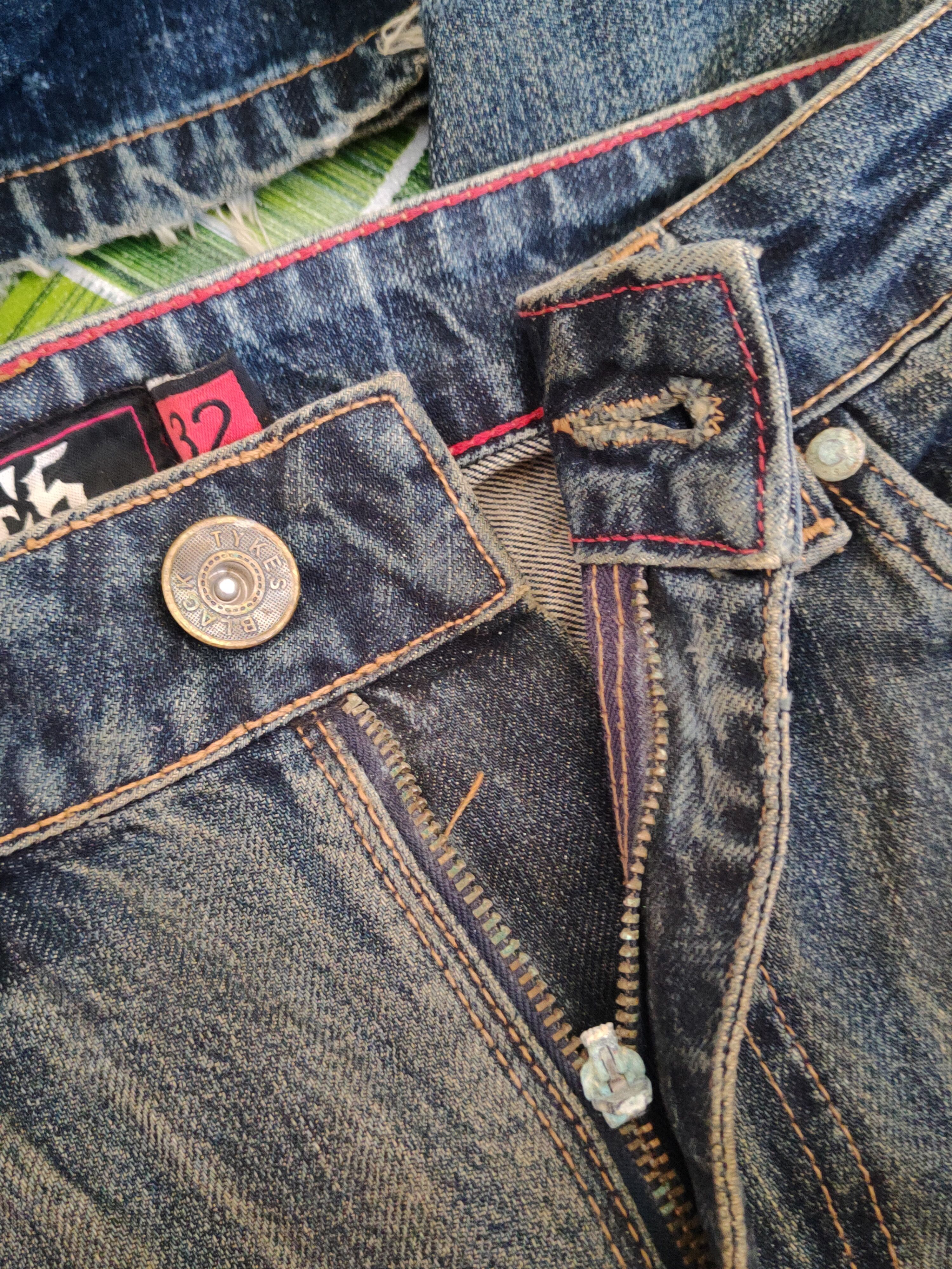 Japanese Brand Tykes Dark Blue Faded Distressed Ripped Jeans #S2141 Size US 32 / EU 48 - 16 Thumbnail
