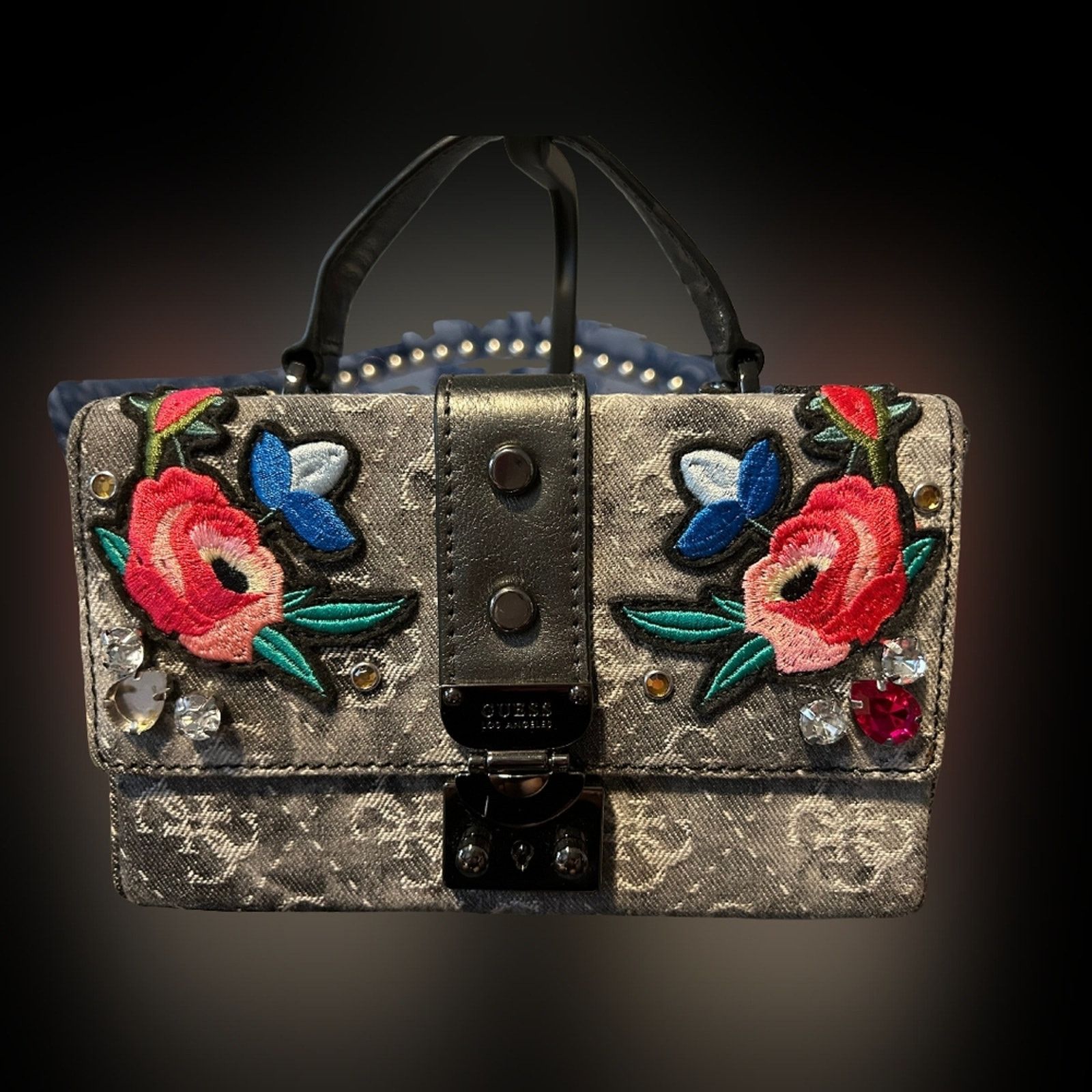 Guess Guess Badlands Camouflage Floral Trunk Crossbody Size ONE SIZE - 1 Thumbnail