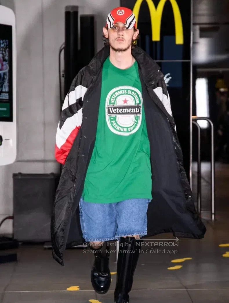 Vetements Vetements Heineken Wide Print Green Round Neck Short Sleev Size US S / EU 44-46 / 1 - 6 Thumbnail