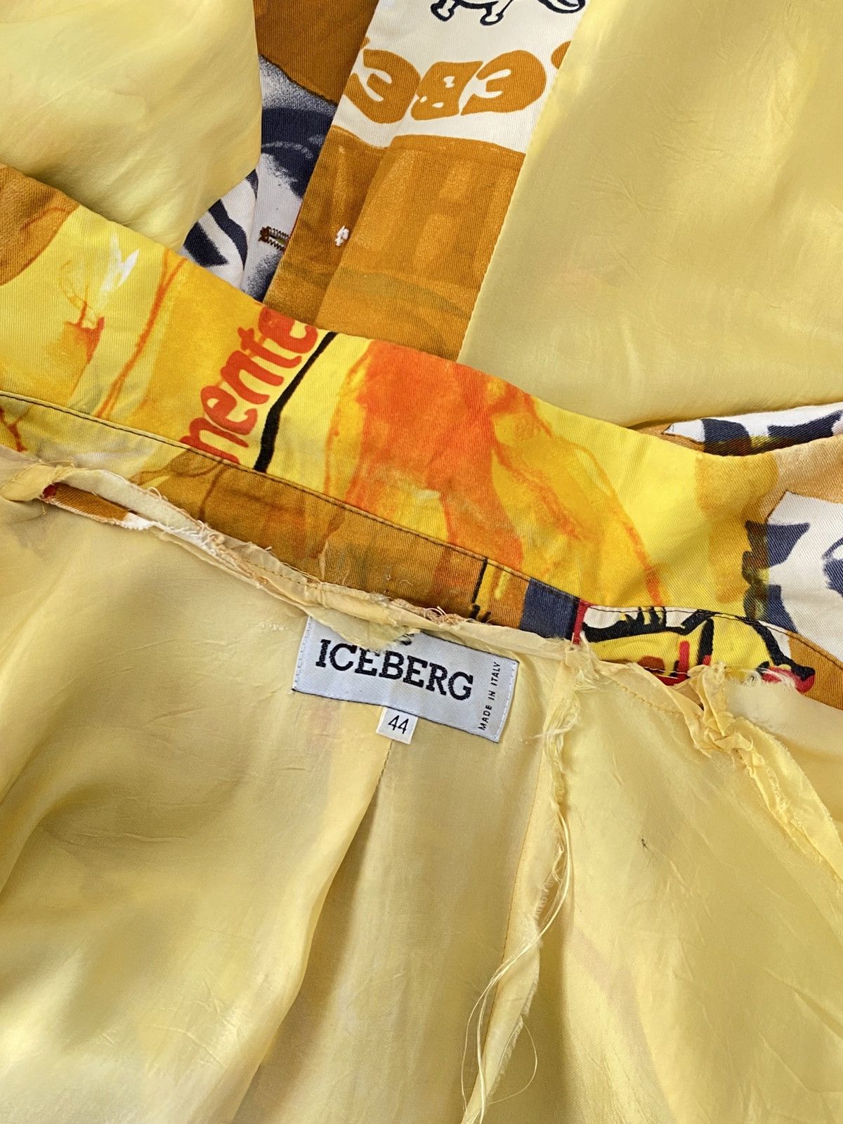 Japanese Brand 90’s Iceberg Smoking Kills Short Sleeve Blazer Jacket Size S / US 4 / IT 40 - 23 Thumbnail
