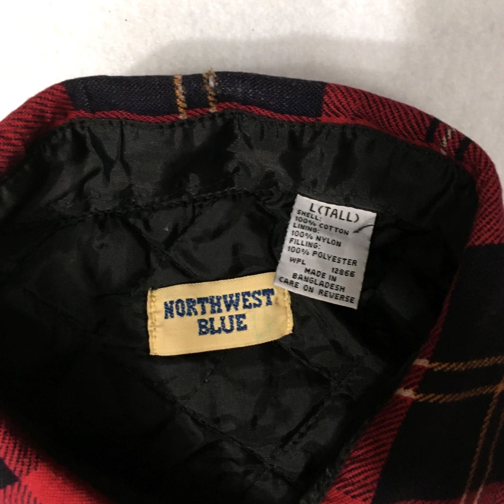 Vintage VINTAGE Northwest Blue Territory Quilt Lined Flannel Shirt 2XL Red Plaid Button-Up Men's Winter Fall 90s Theme Womens Mens Boys Girls Size US XXL / EU 58 / 5 - 2 Thumbnail