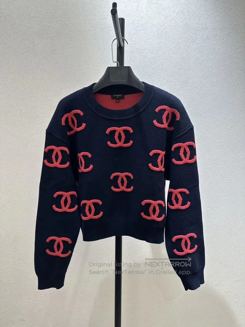 Chanel Chanel Dark blue popular double c logo sweater Size XS / US 0-2 / IT 36-38 - 1 Thumbnail