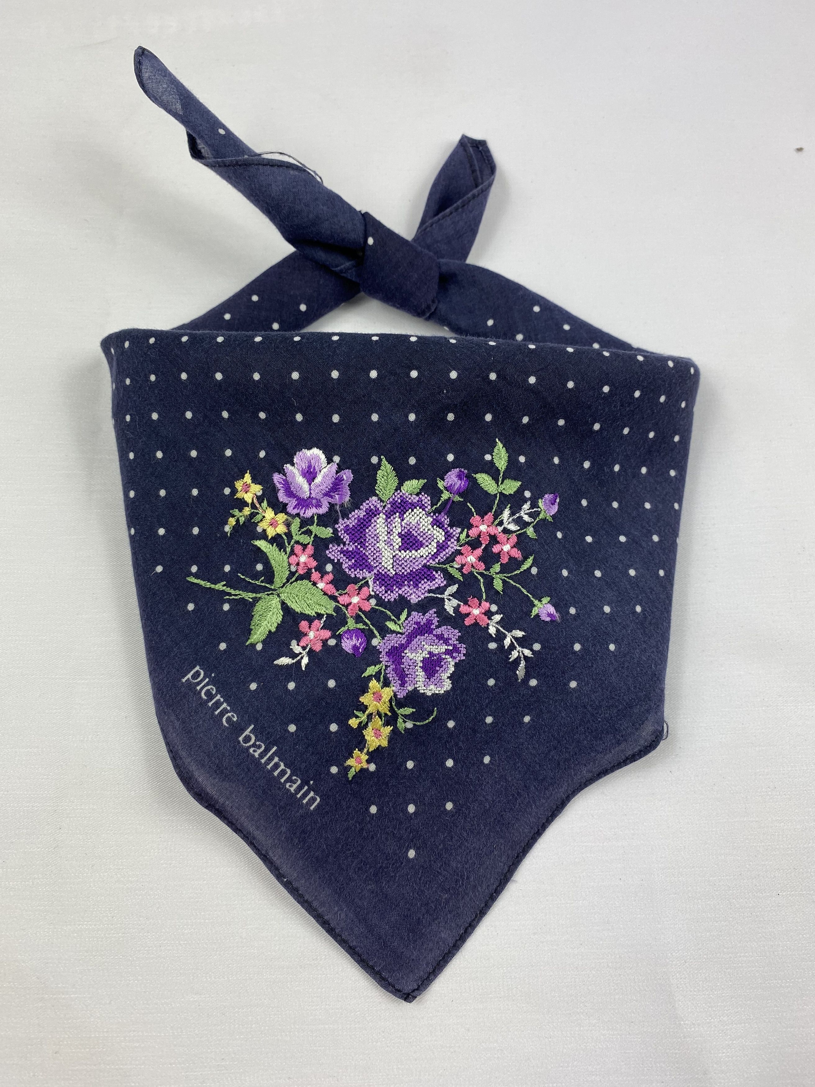 Pierre Balmain × Vintage Vintage Pierre Balmain Handkerchief / Bandana / Neckerchief Size ONE SIZE - 1 Thumbnail