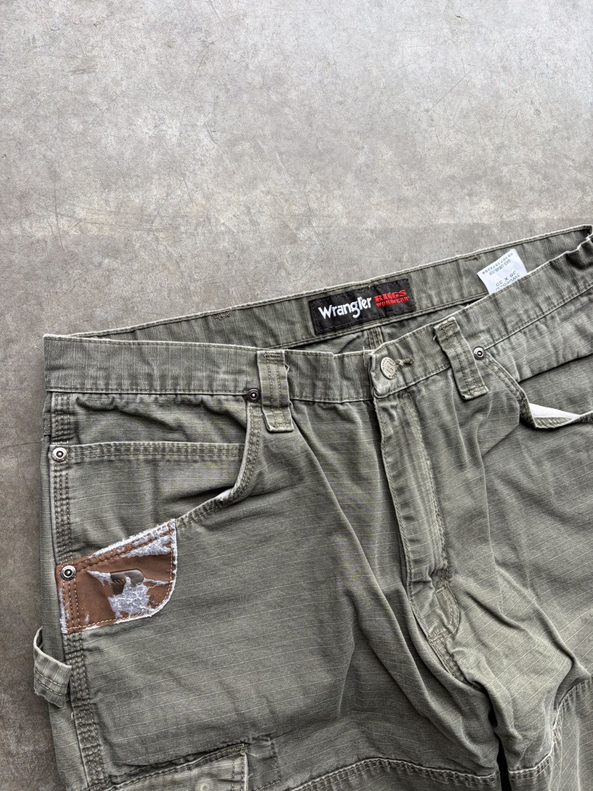 Wrangler Vintage Wrangler Riggs Cargo Carpenter Workwear Green Pants Size US 36 / EU 52 - 3 Thumbnail