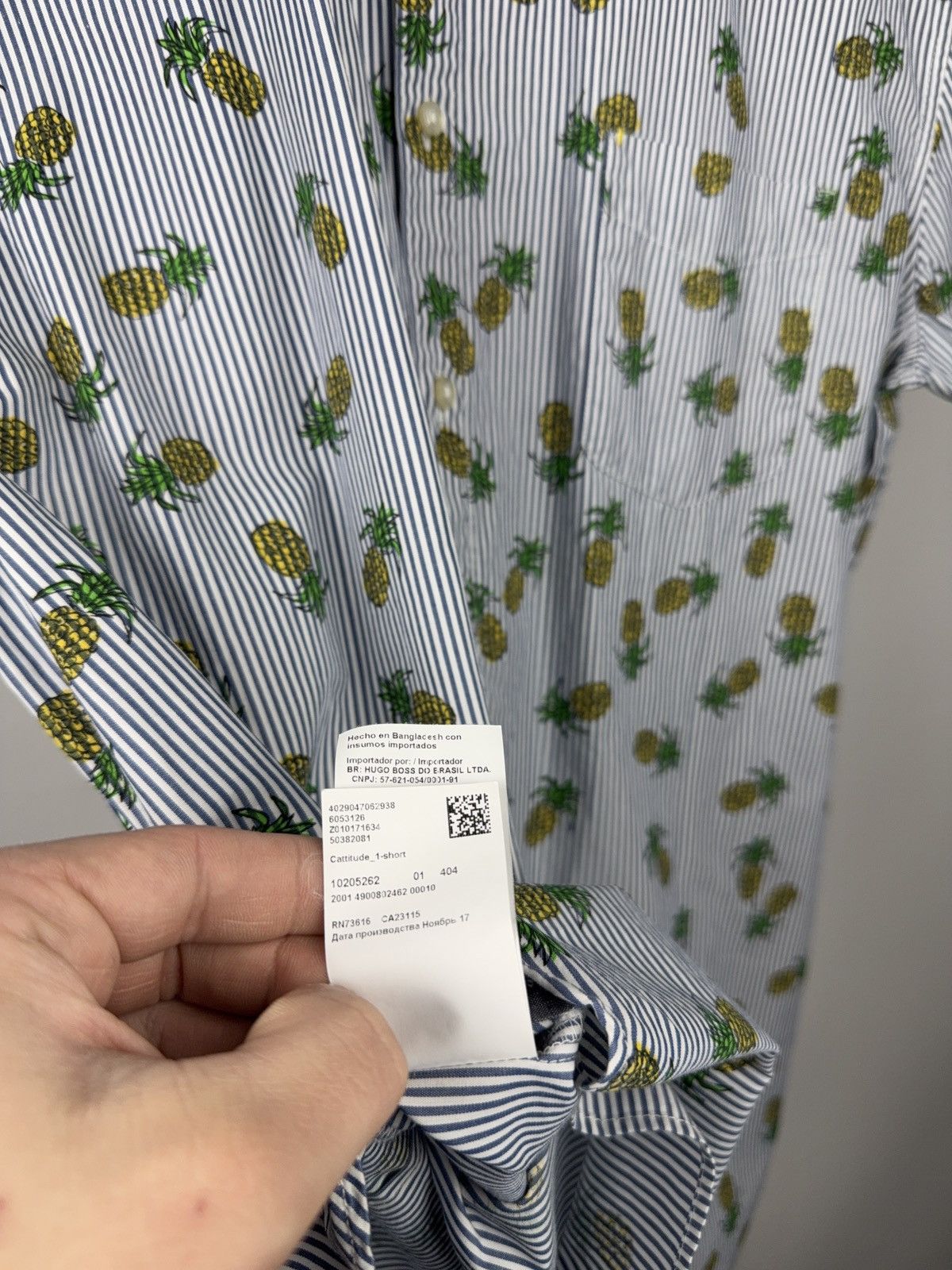 Hugo Boss Luxury 00s BOSS Hugo Boss Pineapple Stripe Shirt XL Slim Size US L / EU 52-54 / 3 - 10 Thumbnail