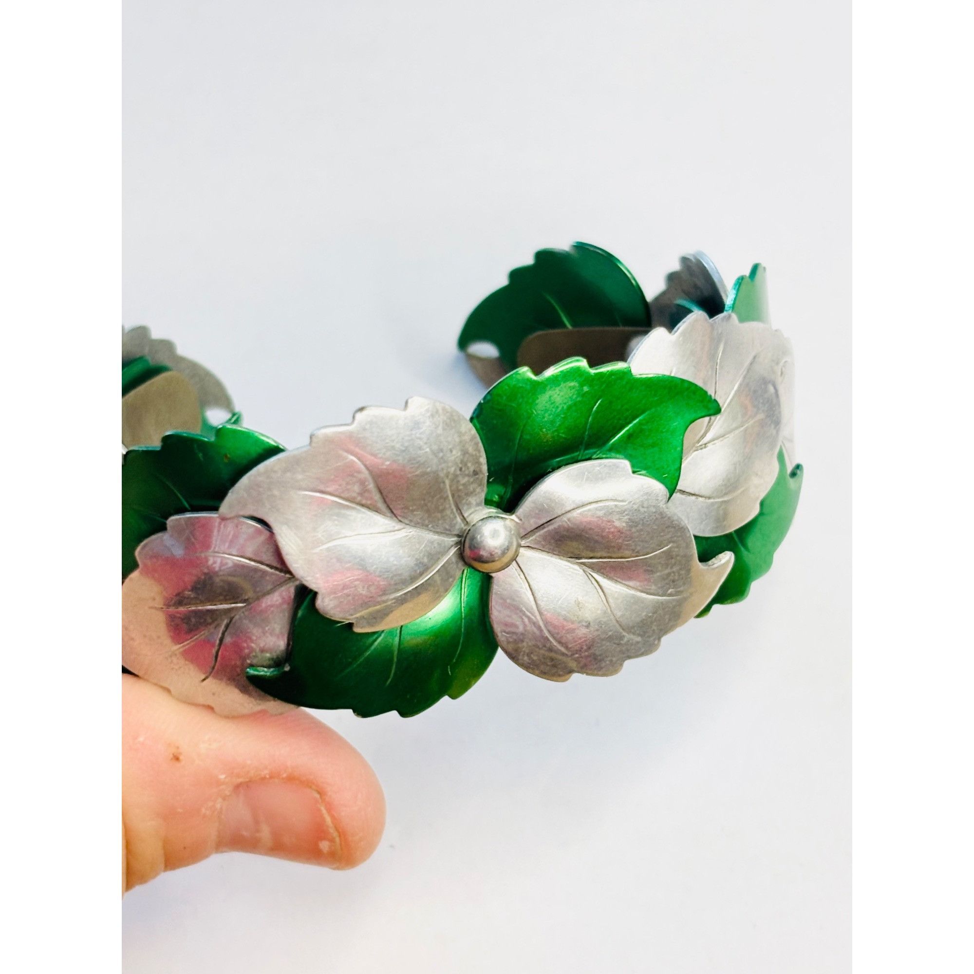 Other Vintage Green & Silver Leaf Cuff Bracelet With Adjustable Fi Size ONE SIZE - 5 Thumbnail