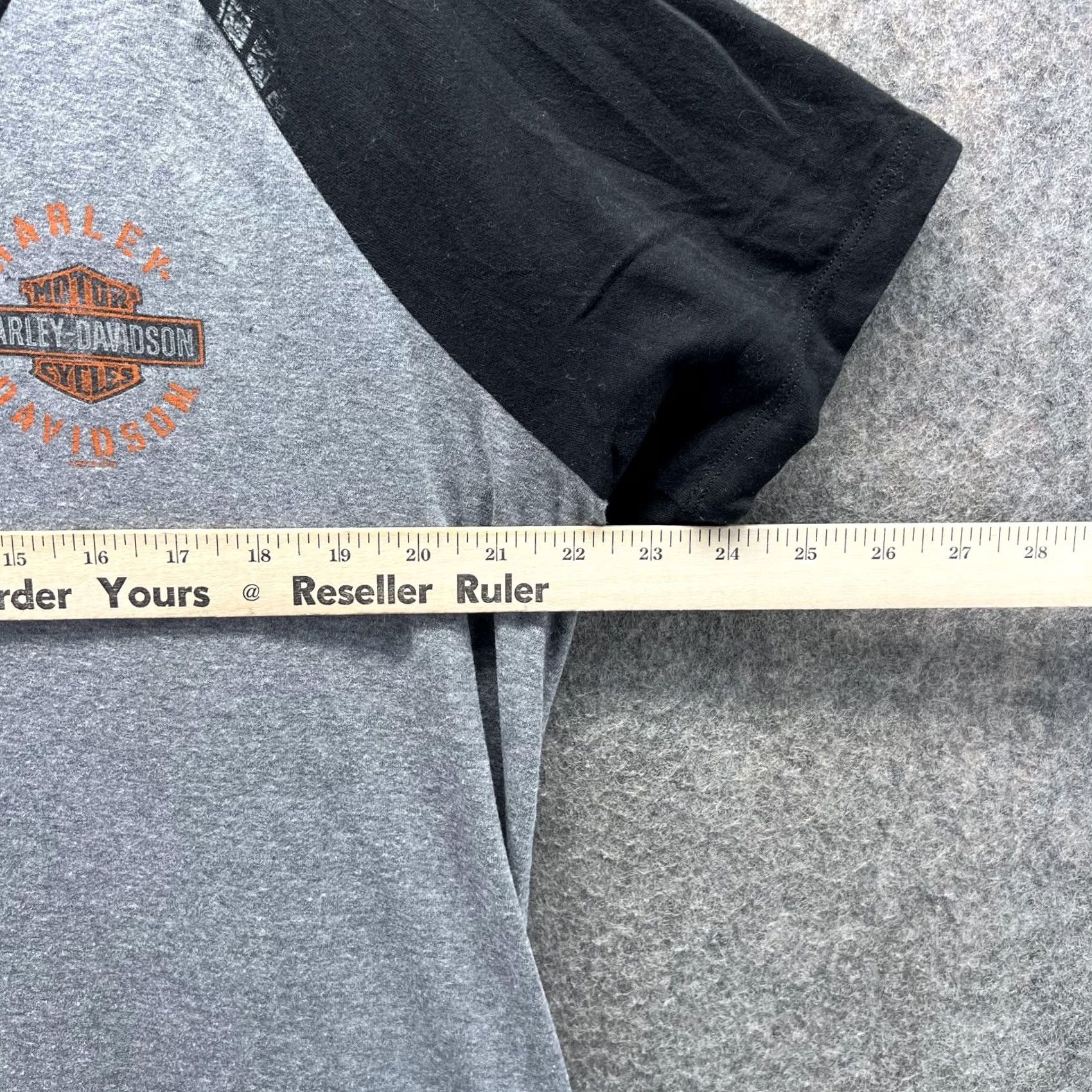 Harley Davidson VINTAGE Harley-Davidson Shirt Womens XL Gray Black Raglan Scoop Neck Sheldons Auburn MA Size XL / US 12-14 / IT 48-50 - 3 Thumbnail