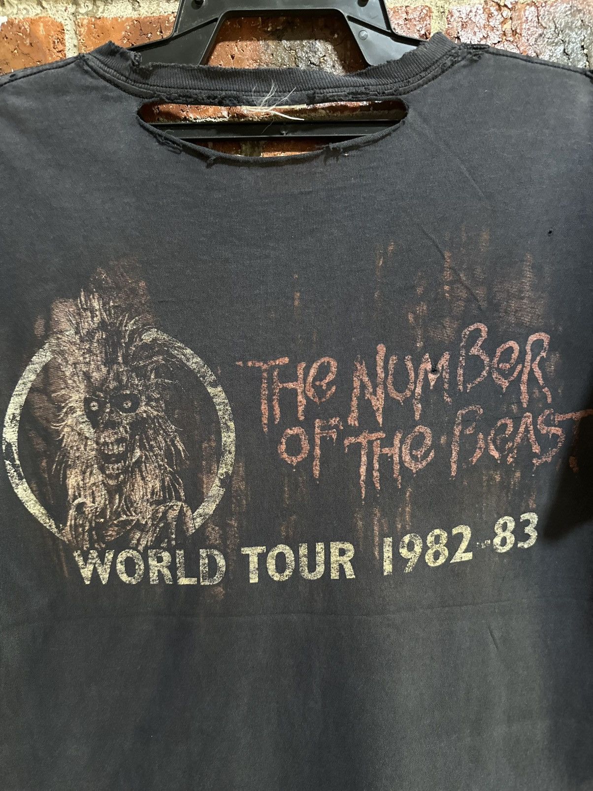 Band Tees Thrashed Vintage Iron Maiden Distress Tee Size US M / EU 48-50 / 2 - 13 Thumbnail