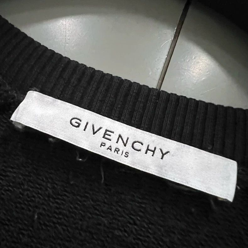 Givenchy Givenchy Black print logo sweater Size US XS / EU 42 / 0 - 2 Thumbnail