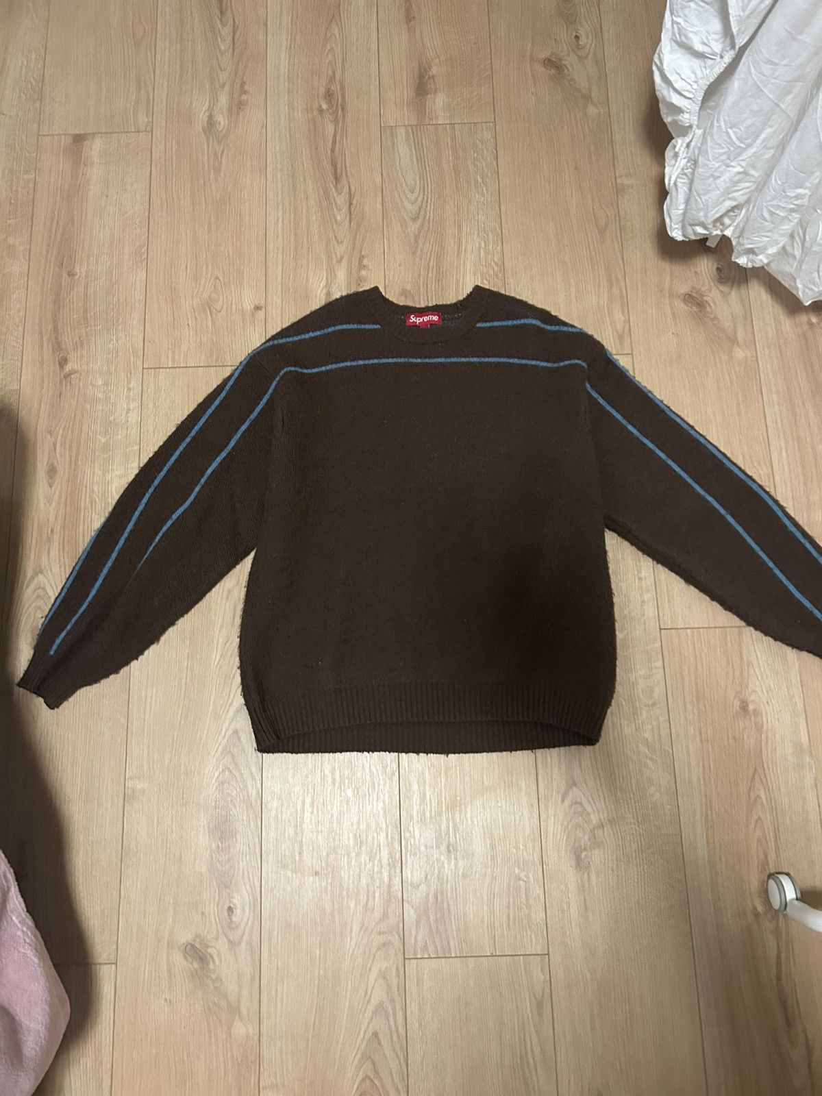 Supreme Brown supreme sweater Size US L / EU 52-54 / 3 - 1 Thumbnail