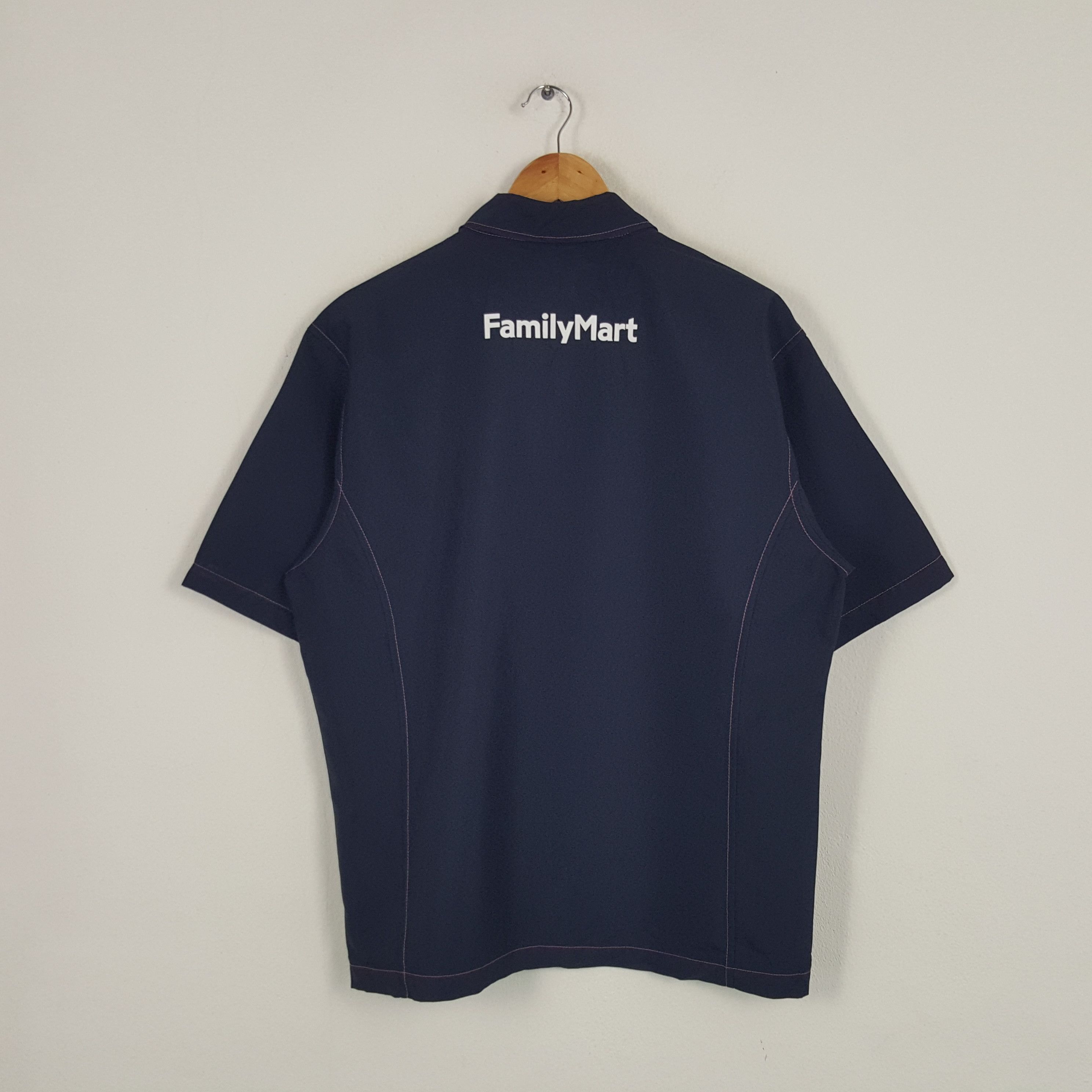 Japanese Brand × Vintage Vintage Family Mart Japanese Brand Staff Jacket Size US L / EU 52-54 / 3 - 1 Thumbnail