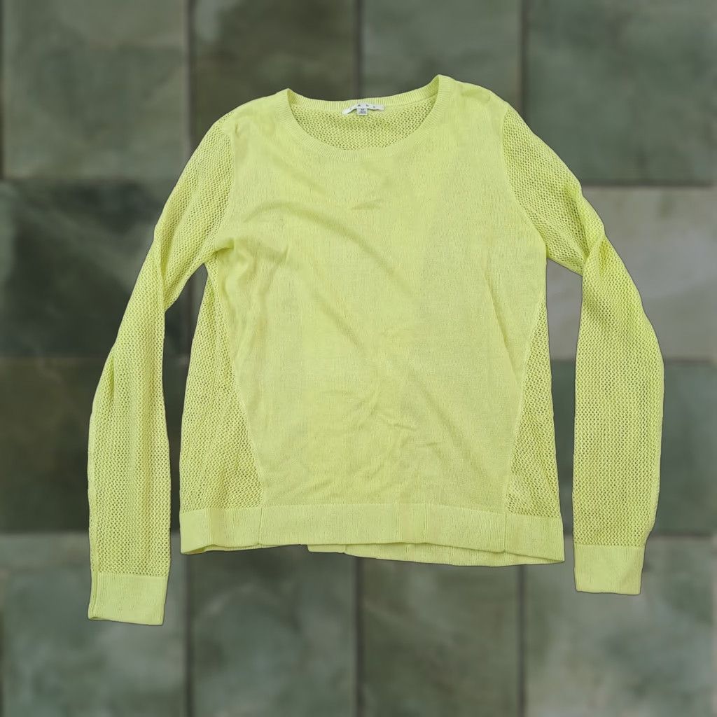 Vintage CAbi Womens Medium Yellow Long Sleeve Crew Neck Lightweight Mesh T-Shirt Size M / US 6-8 / IT 42-44 - 1 Thumbnail
