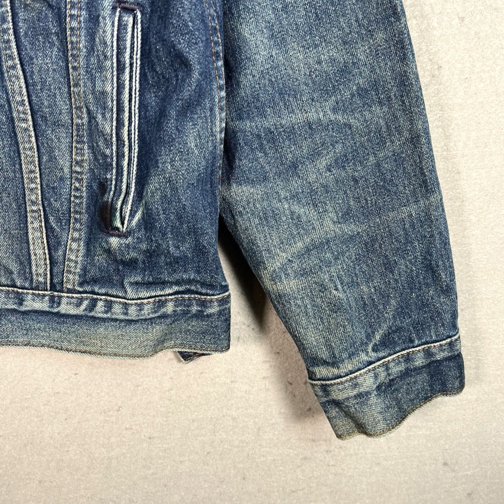 Levi's VINTAGE Levi's Denim Trucker Jacket Mens 38 Blue 80s Levis Strauss Shirt Jacket Mens Size US XXS / EU 40 - 6 Thumbnail