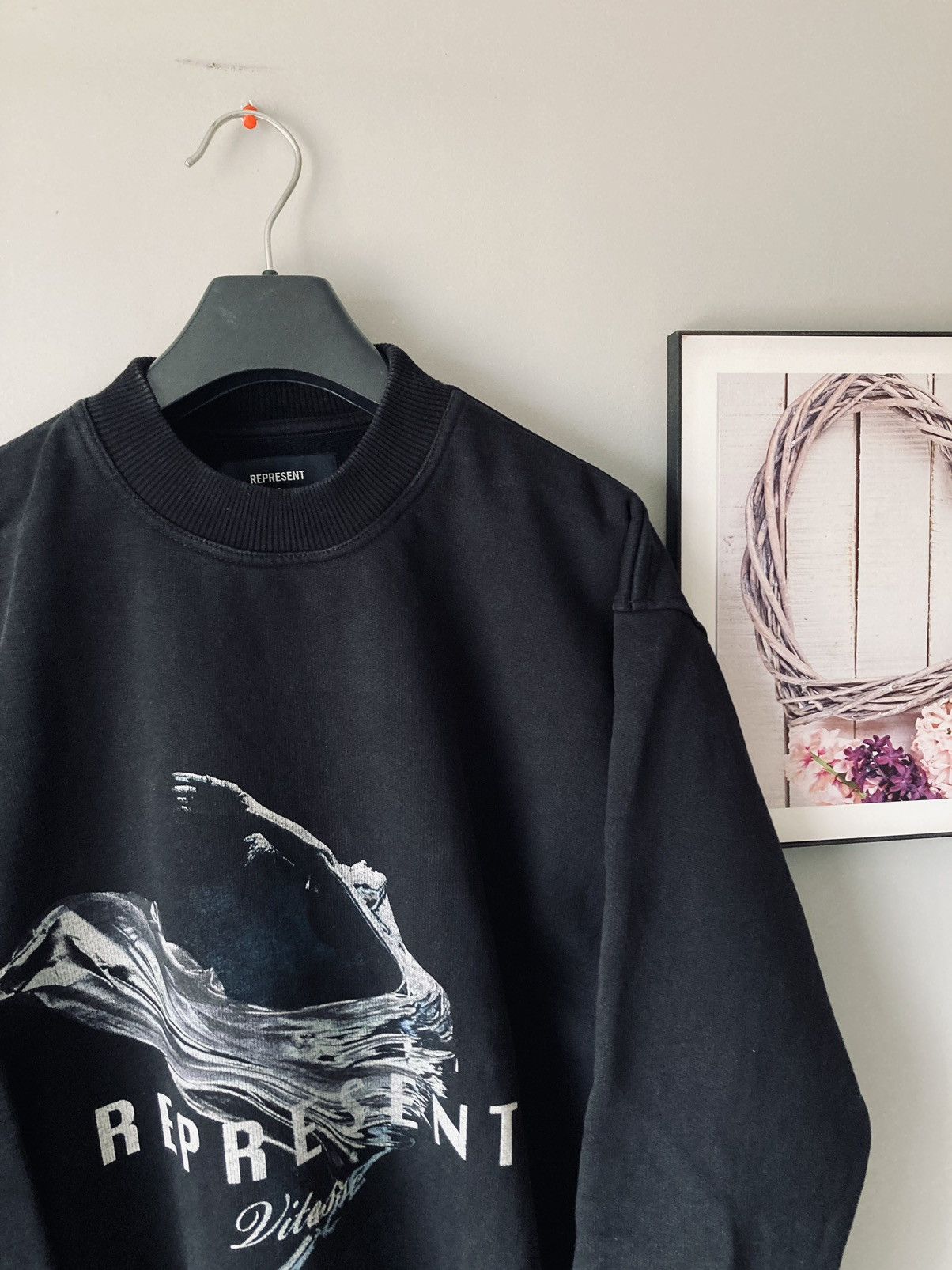 Represent Clo. Represent clo. Vitesse crewneck sweatshirt S / M boxy y2k Size US M / EU 48-50 / 2 - 3 Thumbnail