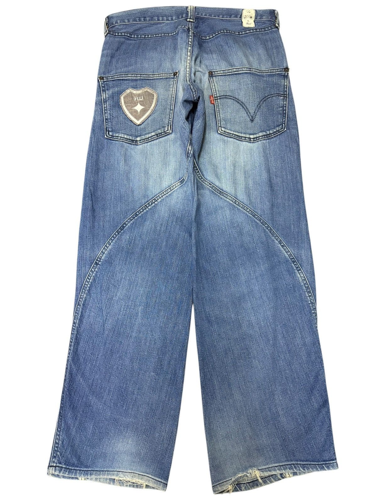 Levi's Vintage 90s Levis Faded Wash Distressed Baggy Jeans Size US 33 - 2 Thumbnail