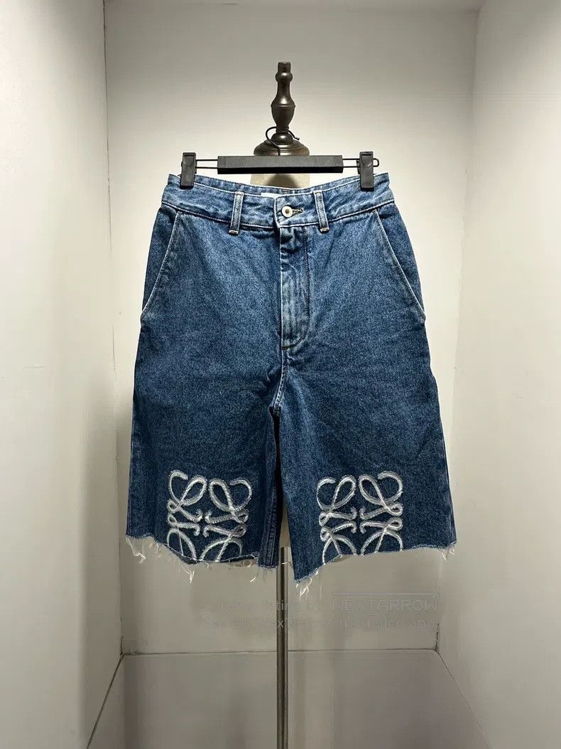Loewe Loewe Best-Selling Large Logo Denim Shorts Size 42" / US 20 - 1 Thumbnail