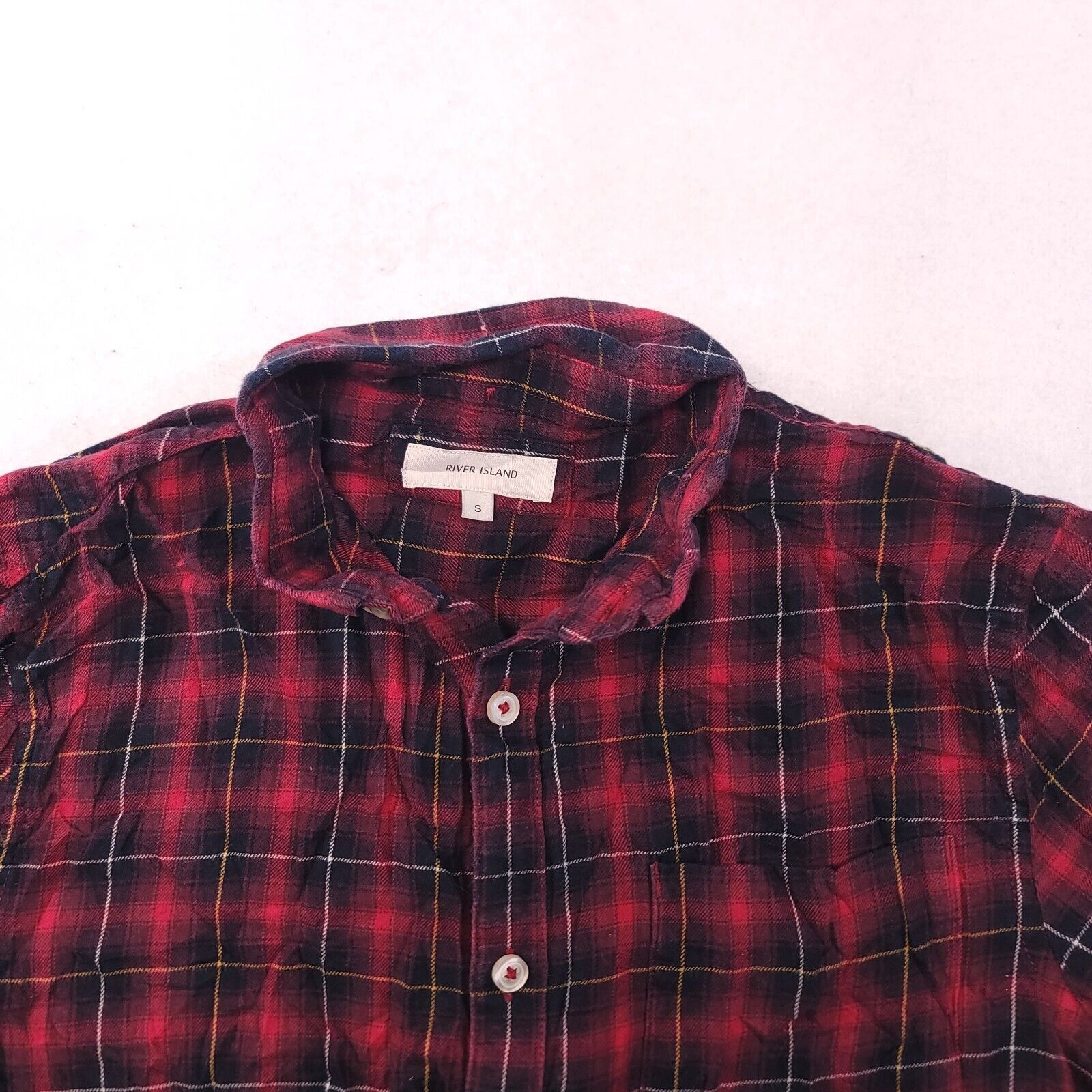 River Island River Island Tartan Flannel Shirt Mens Size Small Red Black Size US S / EU 44-46 / 1 - 1 Thumbnail