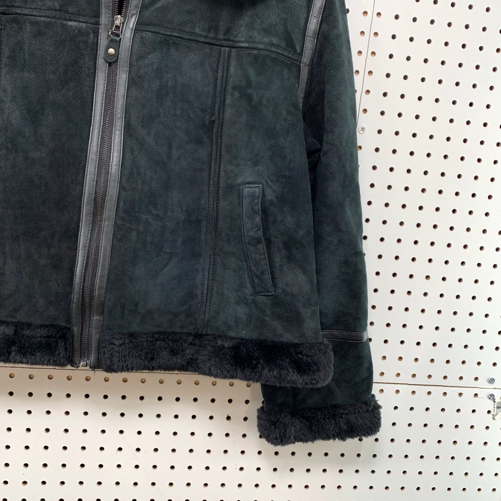 Vintage Marcia Jacket Womens 4XL Black Faux Fur Lined Italian Leather Suede Shearling 4XL Women’s Jacket Size XXL / US 16-18 / IT 52-54 - 6 Thumbnail