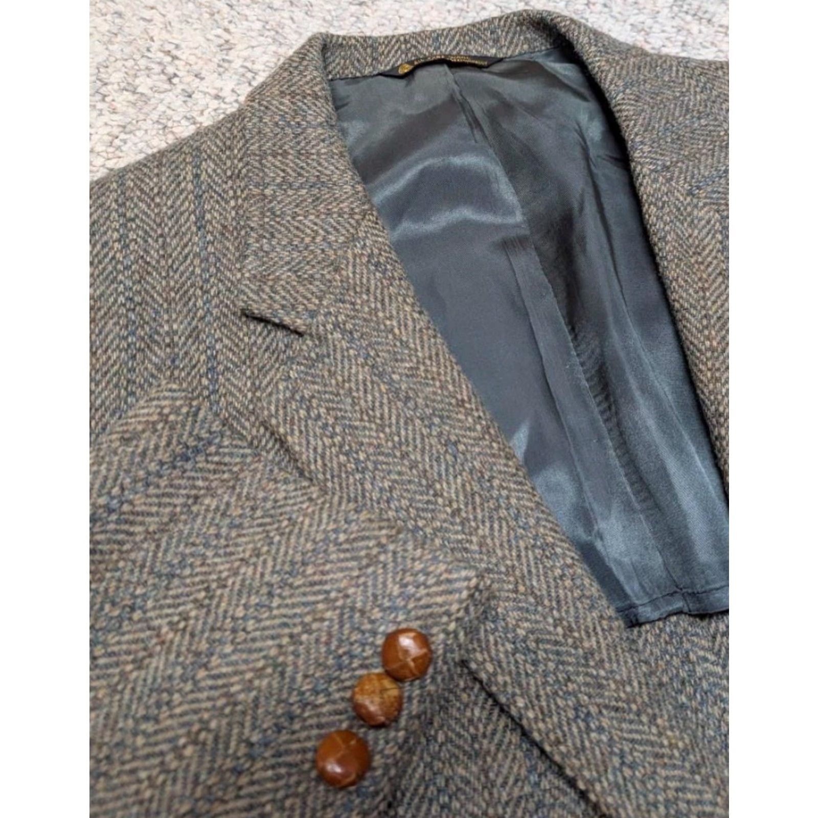 Vintage VINTAGE Kingsridge USA Blazer - Donegal Tweed Wool Herringbone Brown 42R Men’s Single-Breasted Two-Button Notch Lapel (Brown/Gray) Size 42R - 6 Thumbnail
