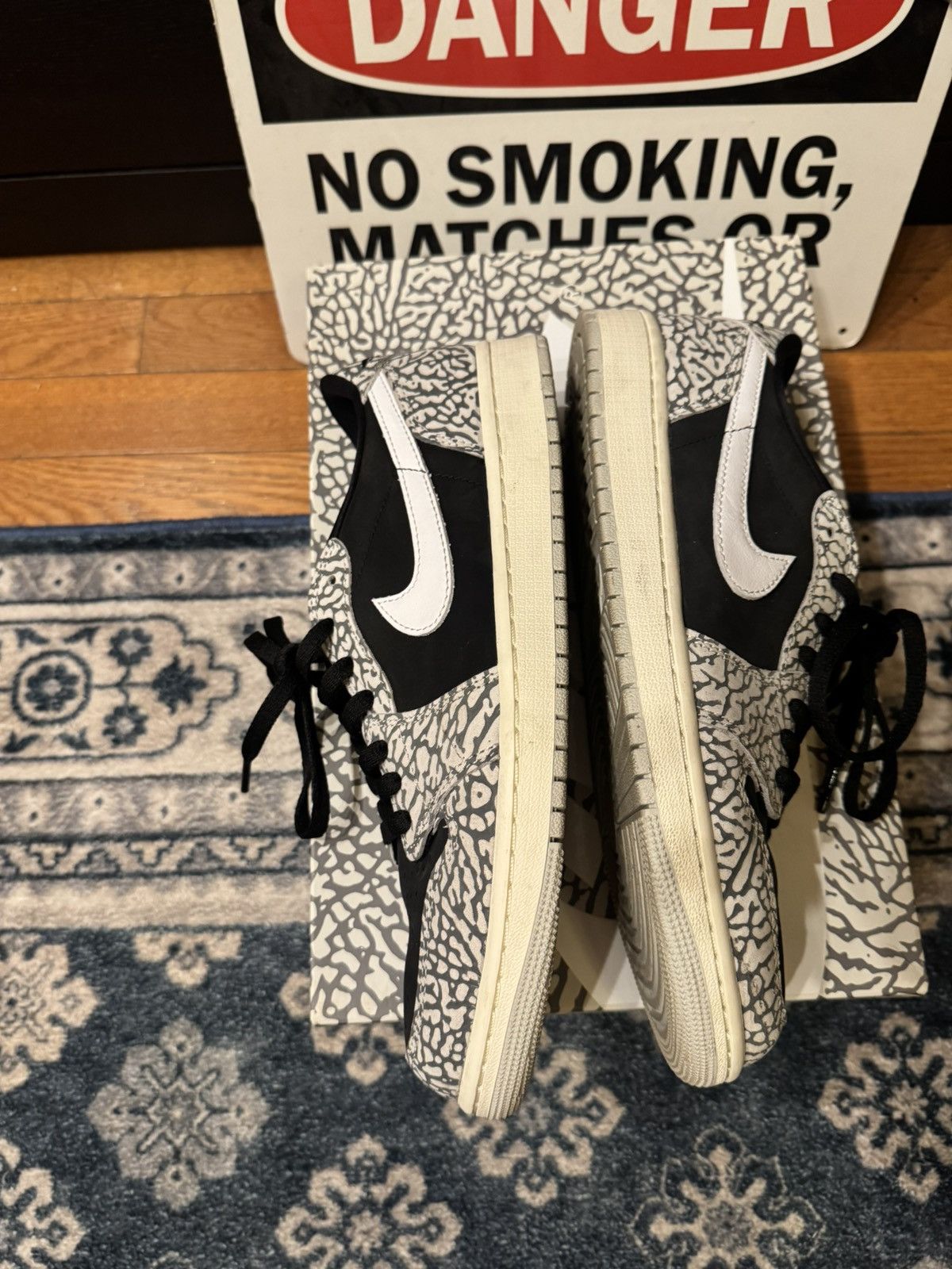 Nike Air Jordan 1 Retro Low OG Black Cement Size US 10 / EU 43 - 4 Thumbnail