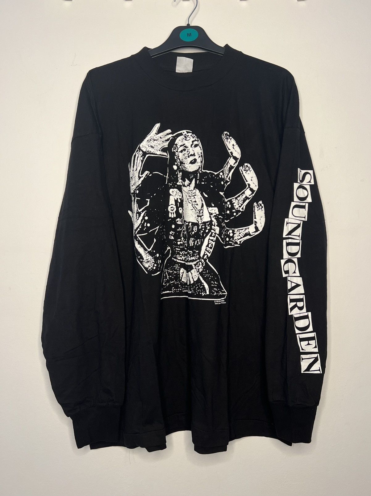 【SATIIIZ】Sound Garden Dying Long Sleeve T-Shirt Soundgarden Long Sleeve T-Shirts for Sale | TeePublic