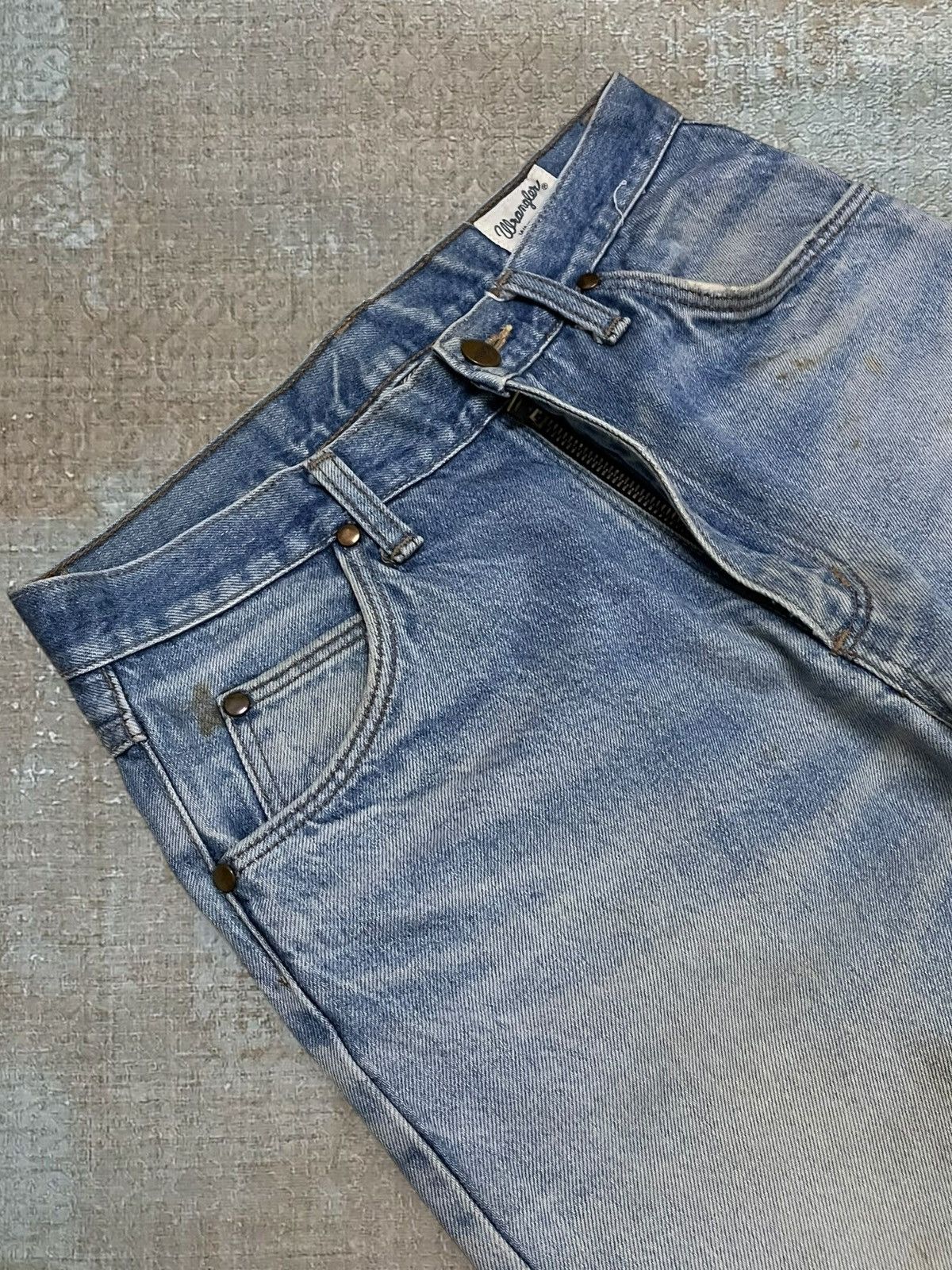 Wrangler Vintage 1990s Designer Wrangler Distressed Mudwash Denim Size US 29 - 10 Thumbnail