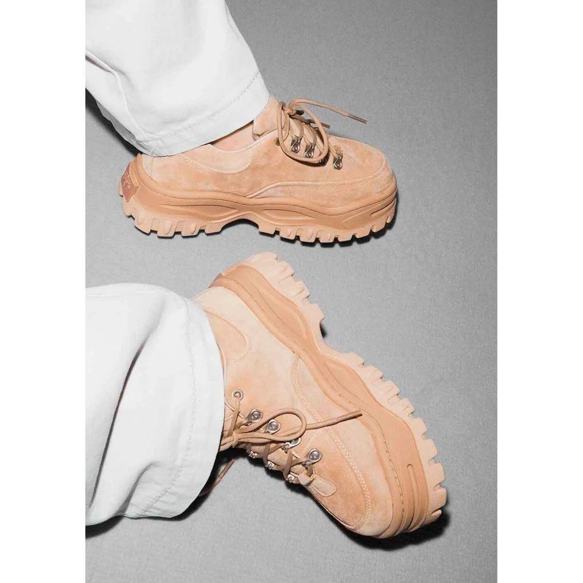 Eytys Eytys Angel Platform Sneaker "Dune" Suede (W9, M7.5) Size US 9 / IT 39 - 6 Thumbnail