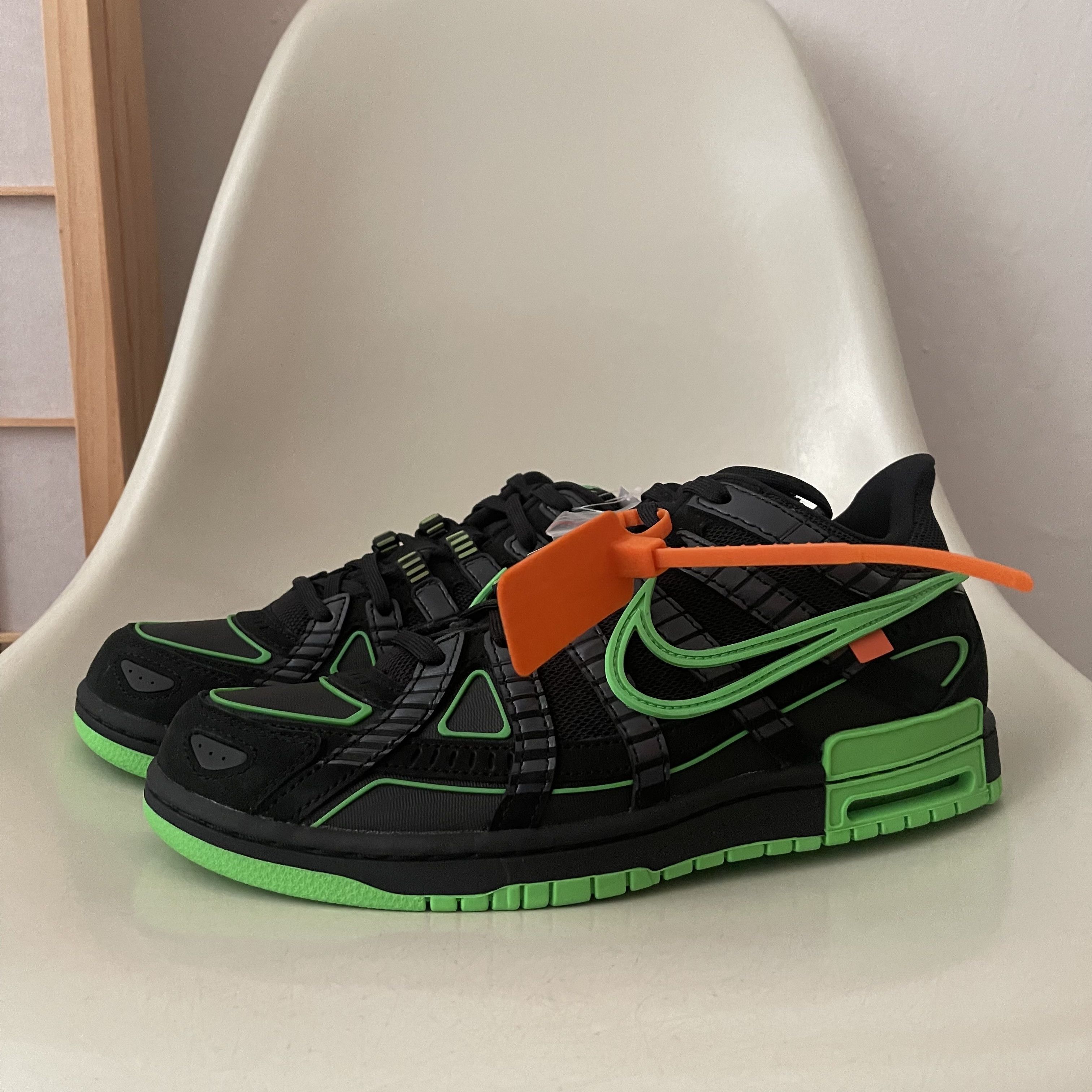 Air Rubber Dunk Green Strike NEW