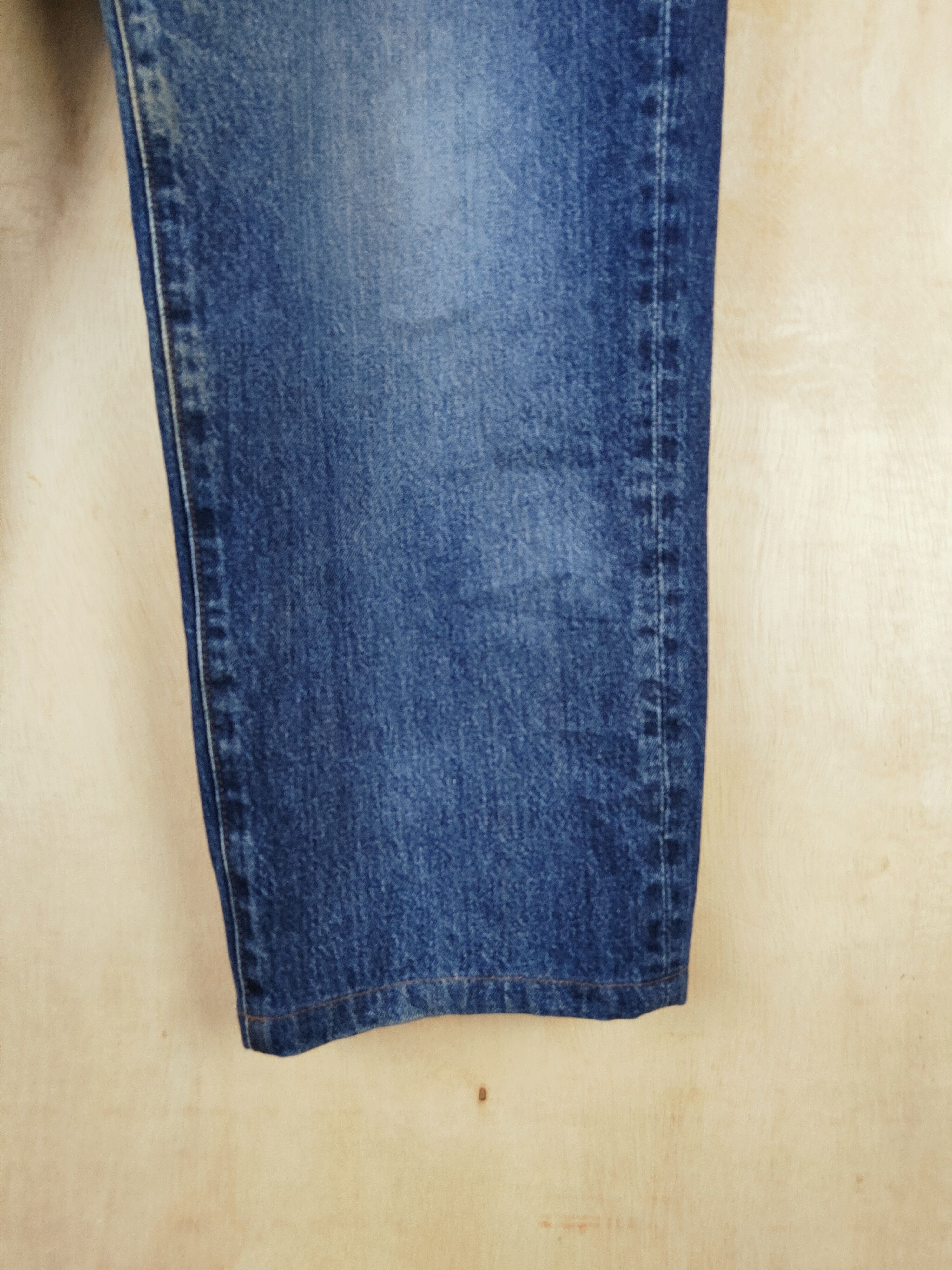 Japanese Brand Uniqlo Japanese Fabric by Kaihara Blue Ripped Jeans #S2655 Size US 31 - 6 Thumbnail