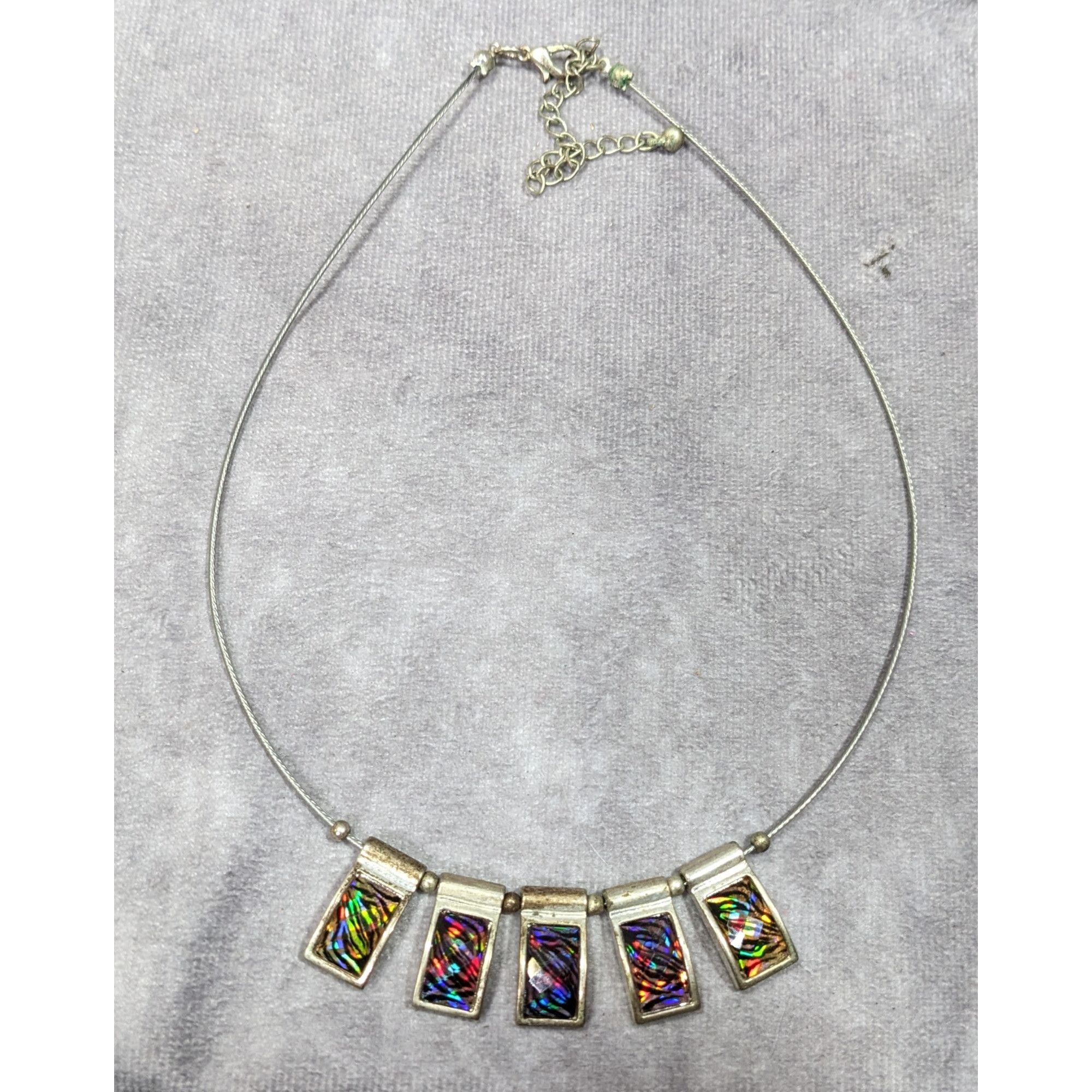 Other Rainbow Holographic Tiger Stripe Silver Tone Charm Necklace Size ONE SIZE - 8 Thumbnail