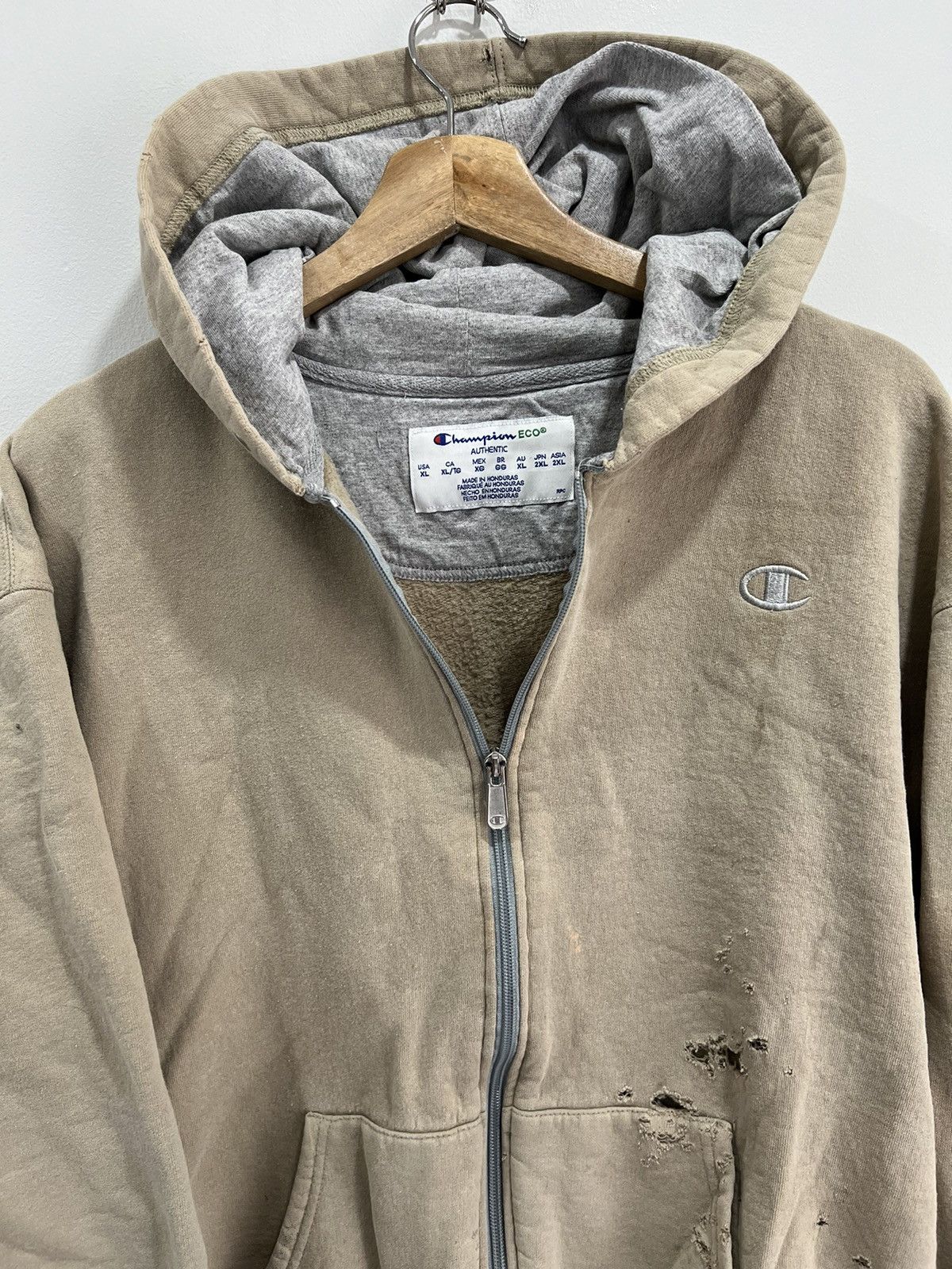 Champion × Japanese Brand × Vintage Vintage Champion Thrashed Zip Up Hoodie Sweater brown tan Size US XL / EU 56 / 4 - 6 Thumbnail