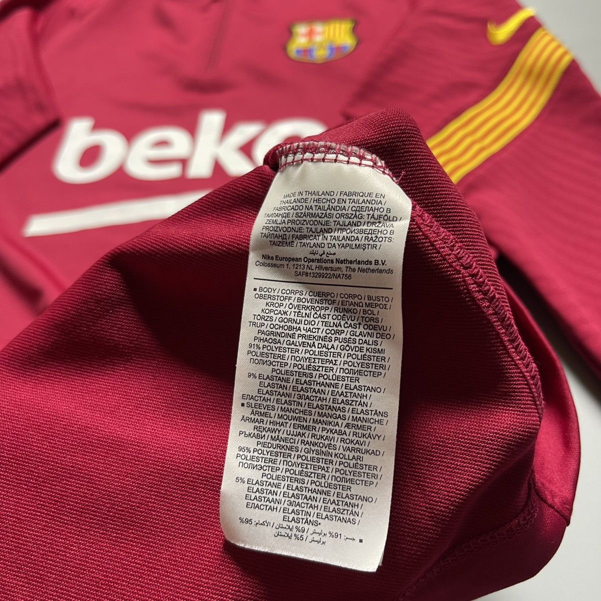 Nike × Vintage BARCELONA NIKE 2020/2021 FOOTBALL SOCCER TRAINING TRACK TOP Size US S / EU 44-46 / 1 - 12 Thumbnail