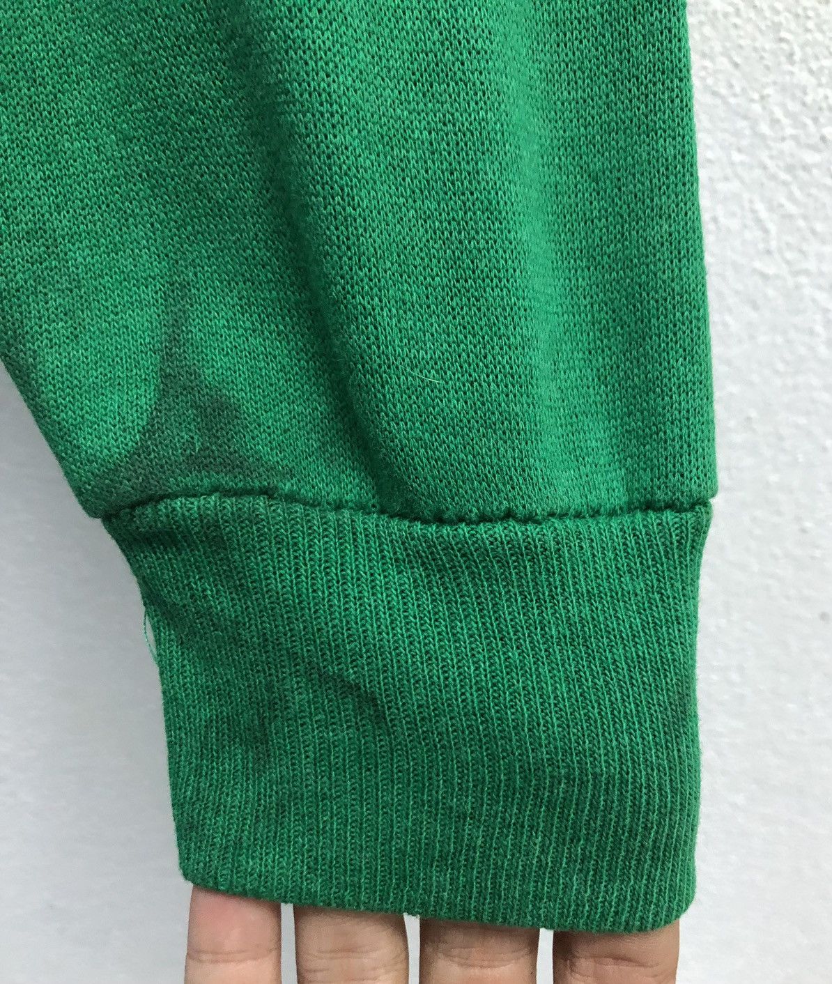 Vintage Vintage Hendrick Athletics Sweatshirt Size US XL / EU 56 / 4 - 6 Thumbnail